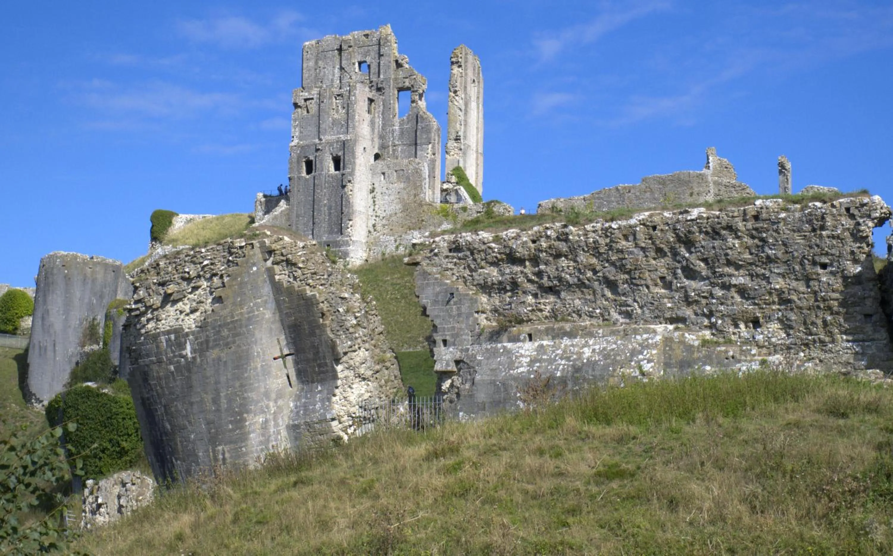 Nearby landmark in Kingston Country Courtyard