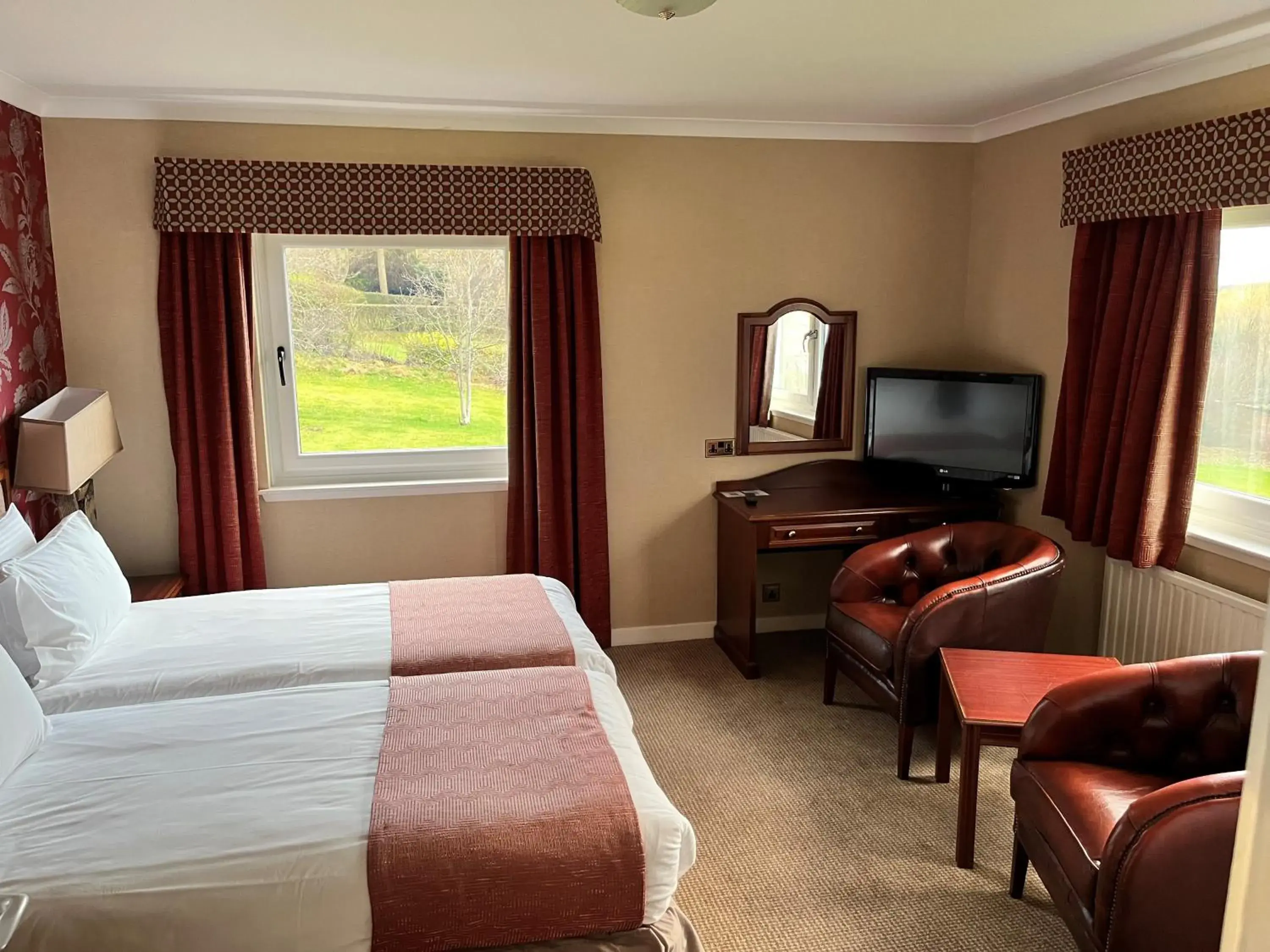 Family Suite (2 Adults + 2 Children) - single occupancy in Ramnee Hotel Family Suite (2 Adults + 2 Children) - single occupancy in Ramnee Hotel