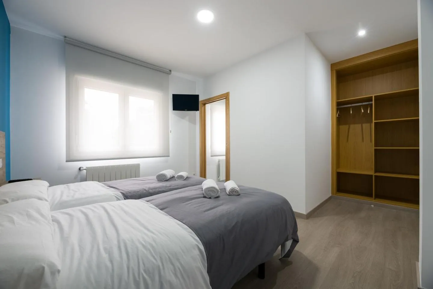 Bed in A Chousa