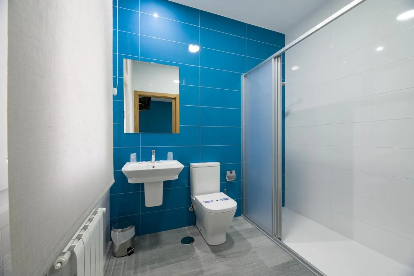 Shower in A Chousa