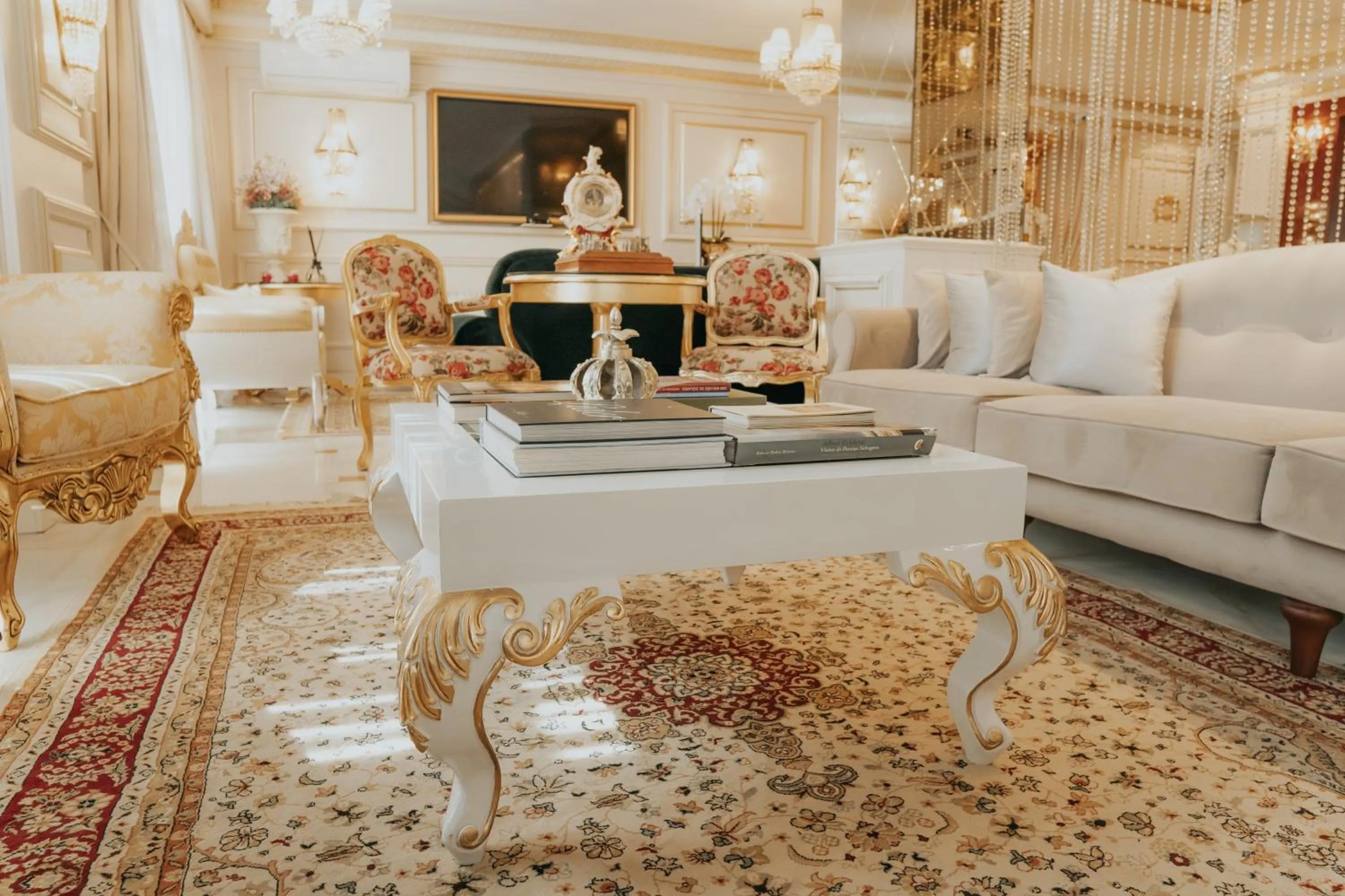 Living room in Hotel Colline de France