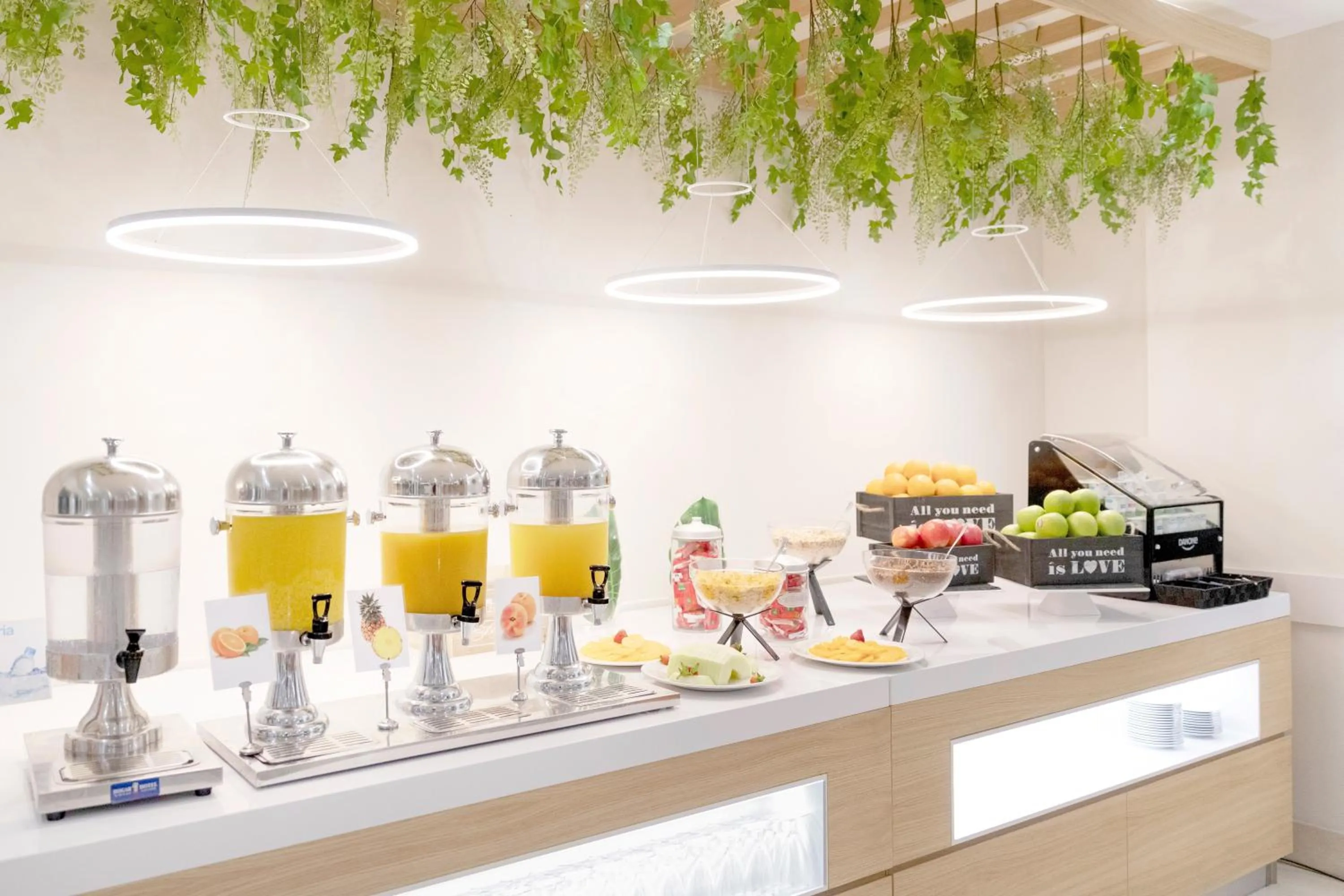 Food and drinks in Gran Hotel Suances