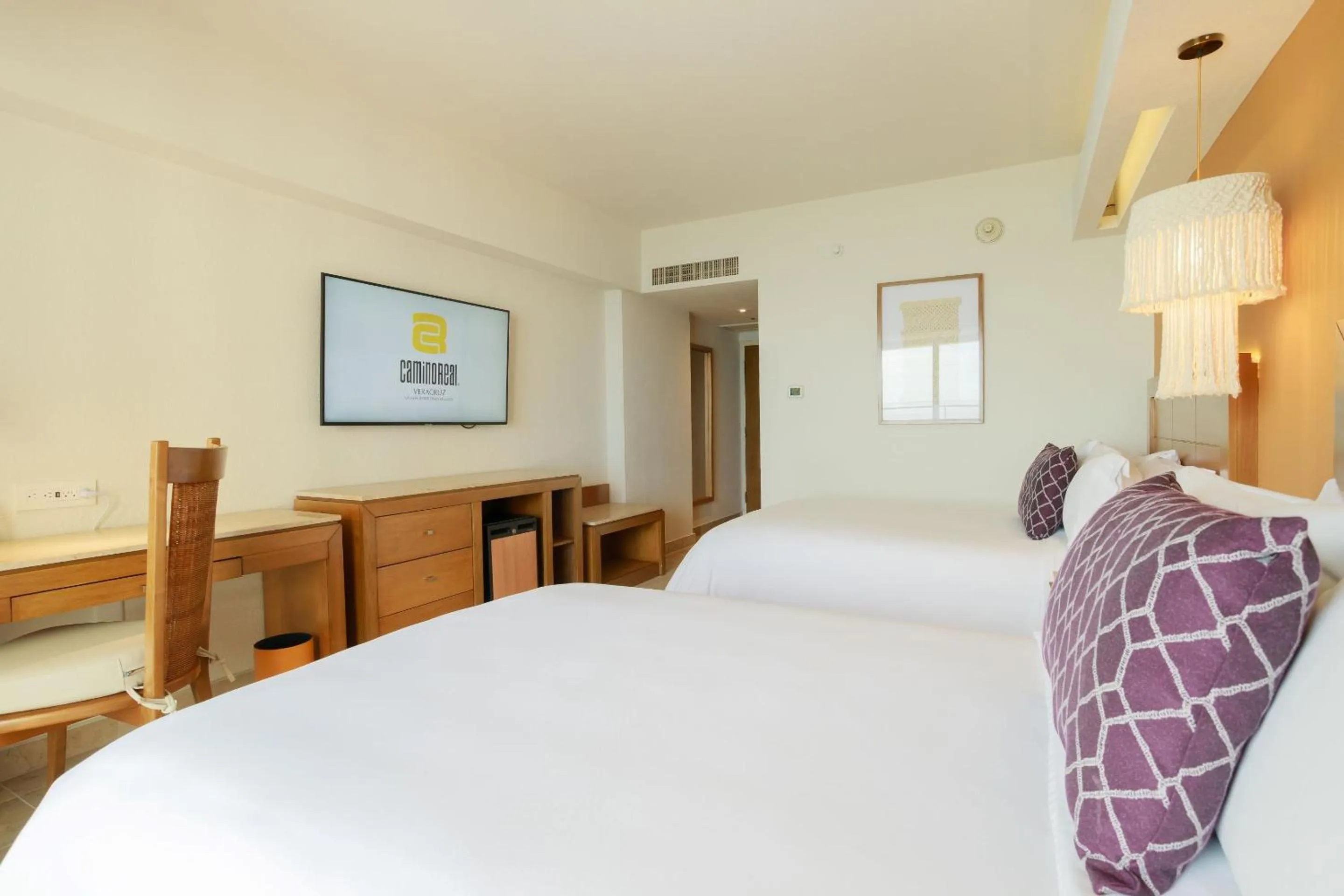 Photo of the whole room, Bed in Camino Real Veracruz