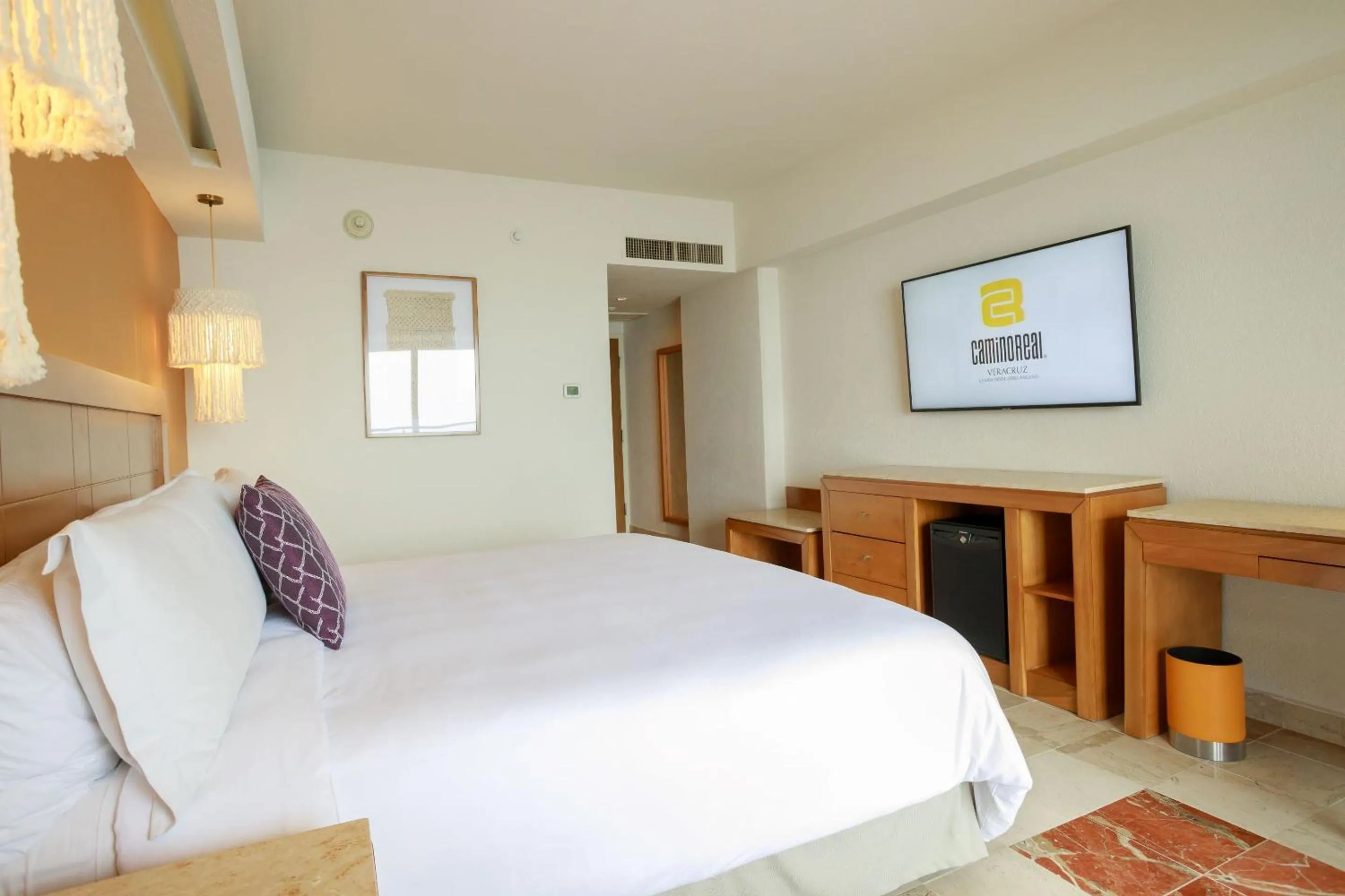 Photo of the whole room, Bed in Camino Real Veracruz