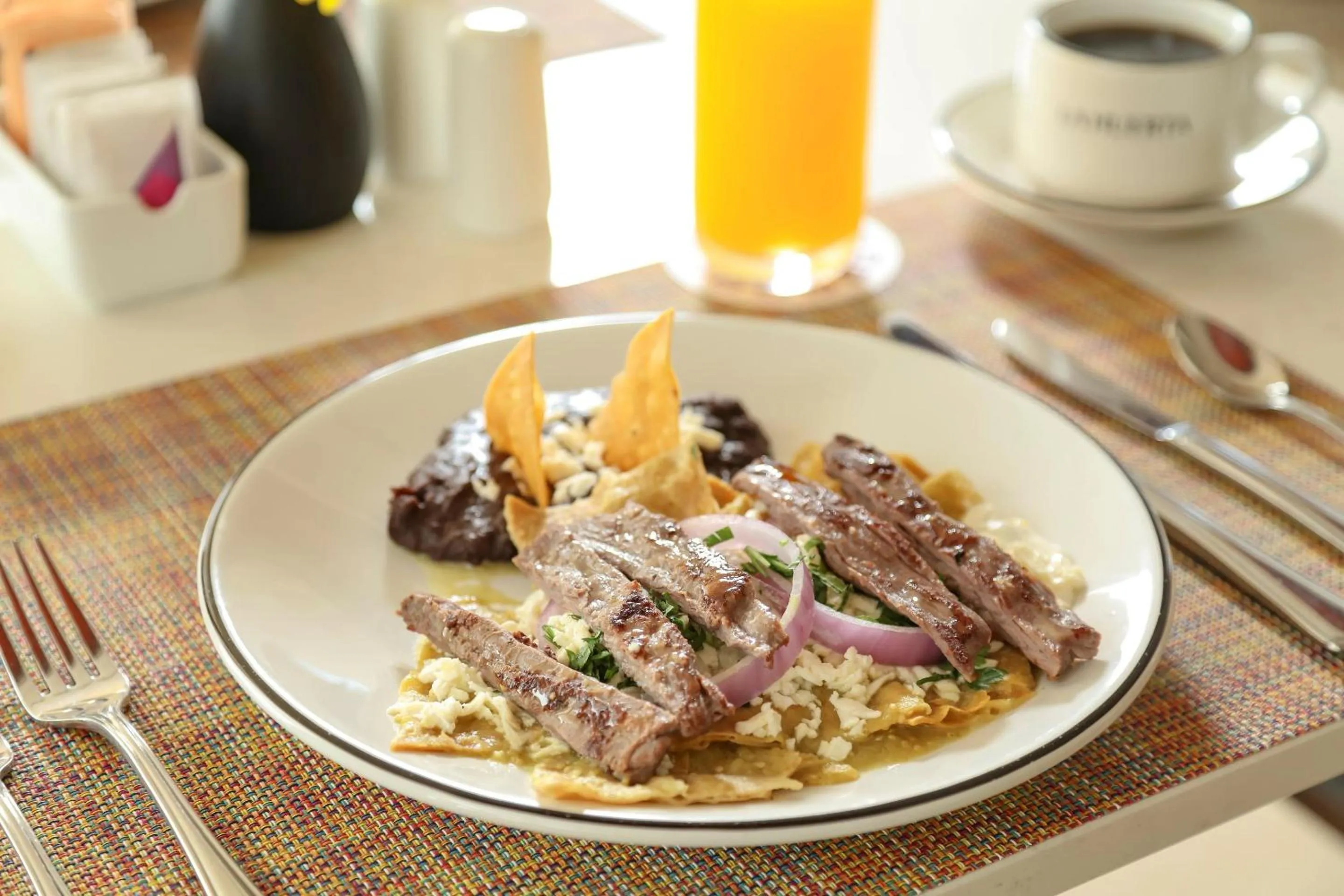 Restaurant/places to eat in Camino Real Veracruz