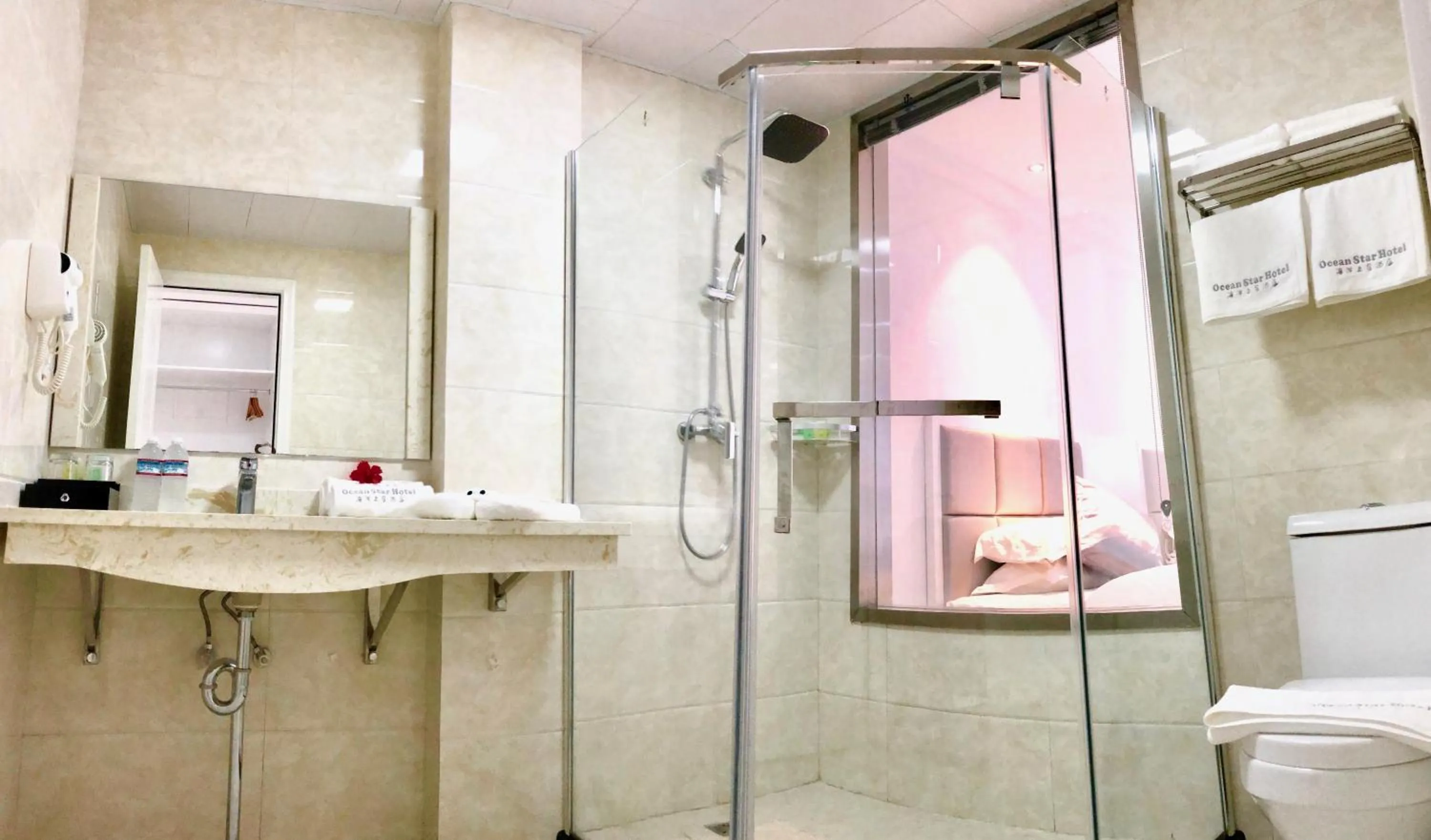 Shower in Ocean Star Hotel