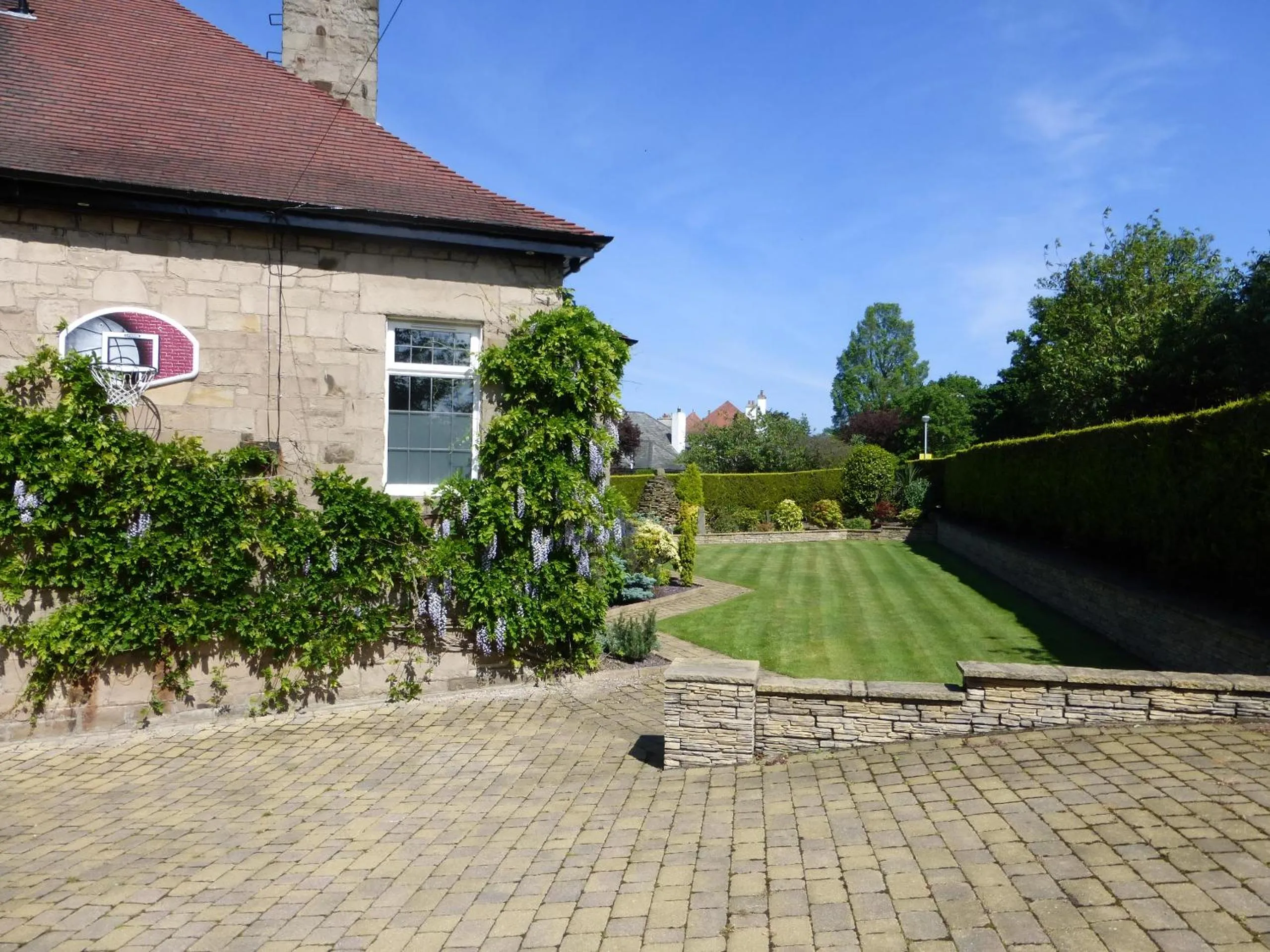 Parking in The Cairn Residence