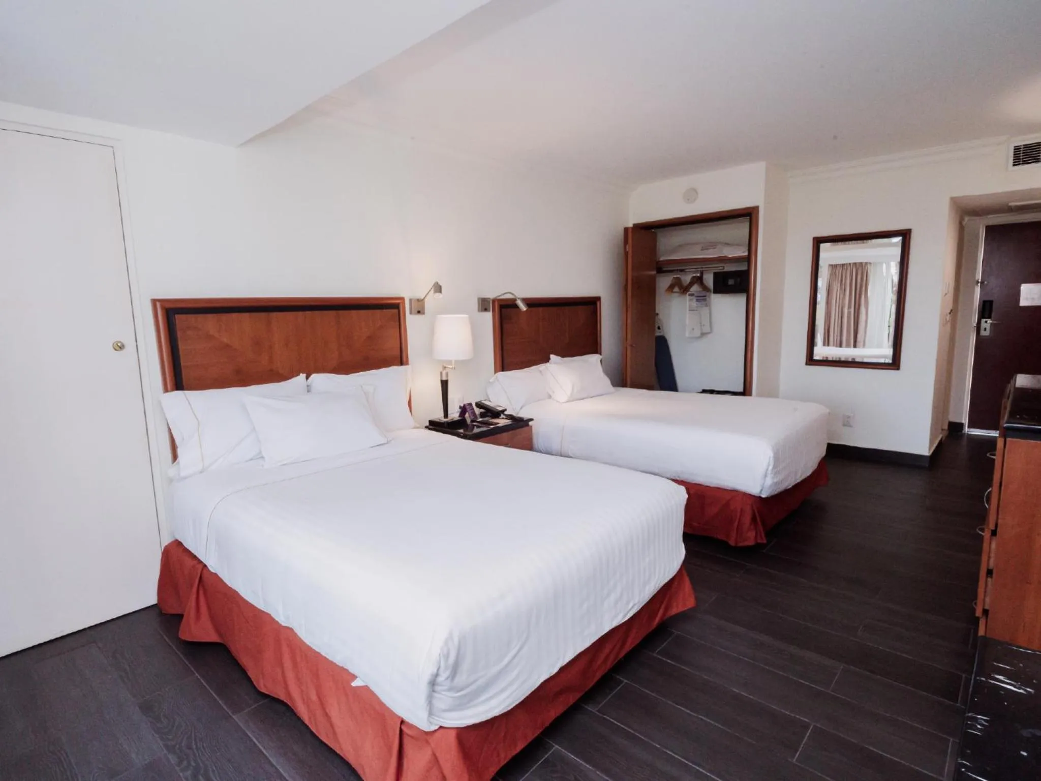 Bed in HS HOTSSON Hotel Tampico