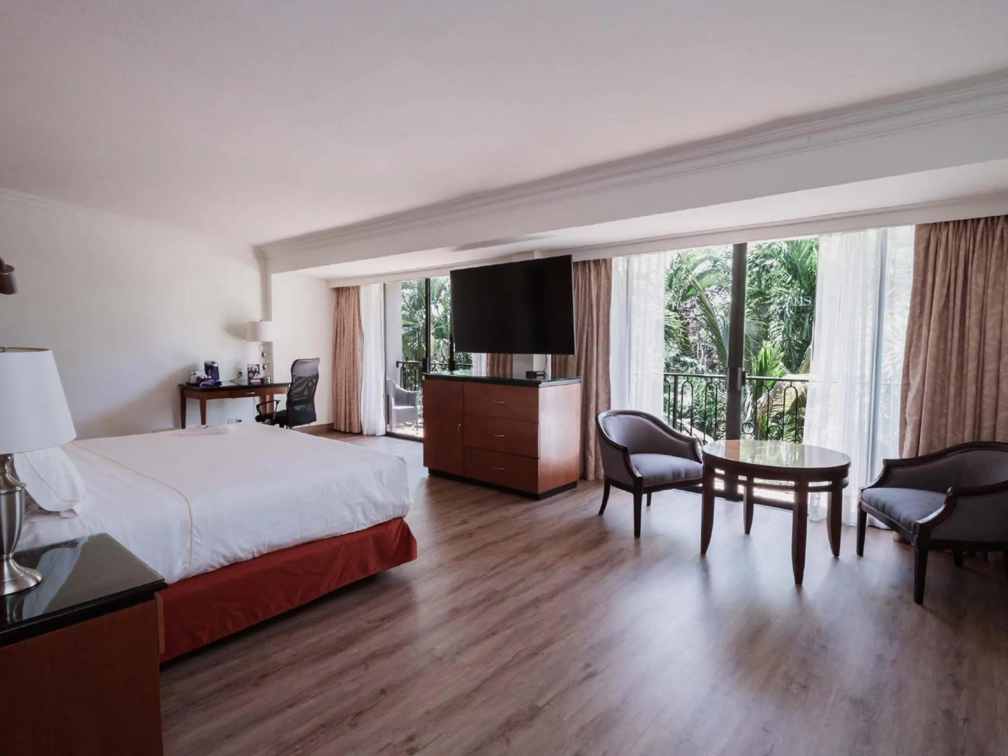 Bed in HS HOTSSON Hotel Tampico