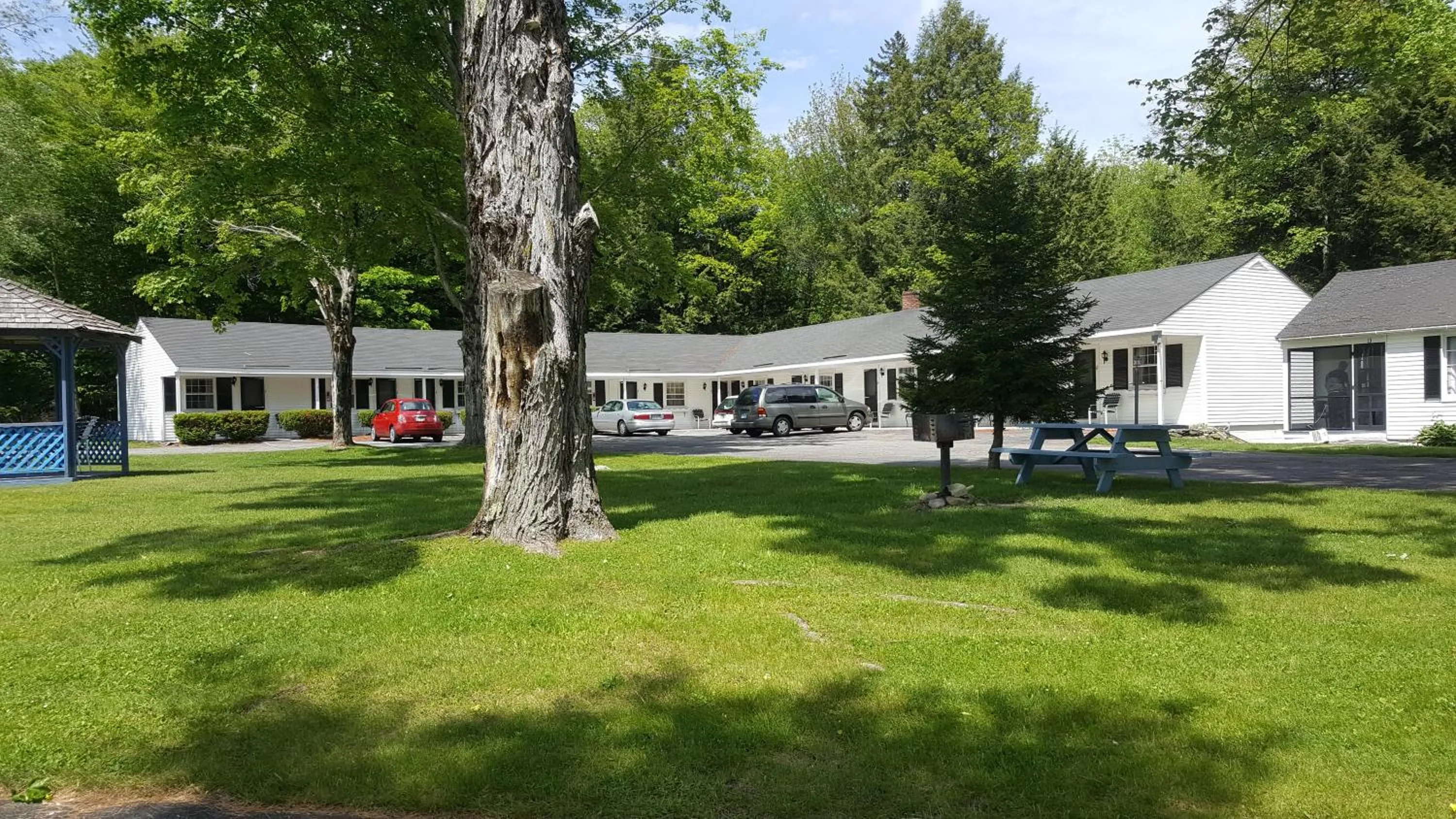 Property building in Franconia Notch Motel