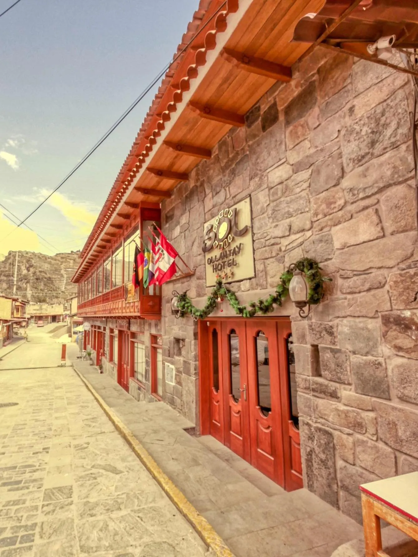 Sol Ollantay Boutique Hotel