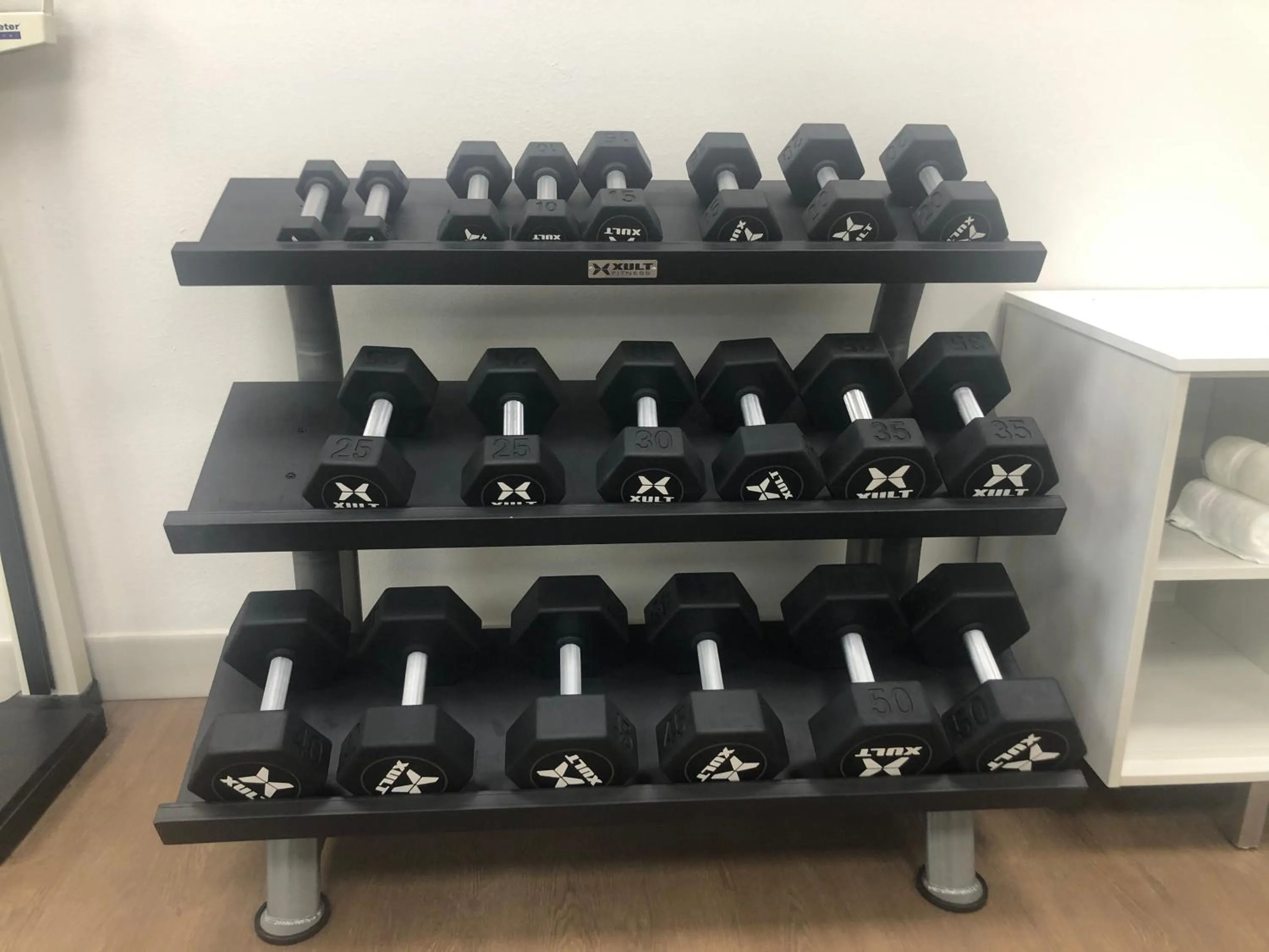 Fitness centre/facilities in Holiday Inn Express Hillsboro I-35 by IHG