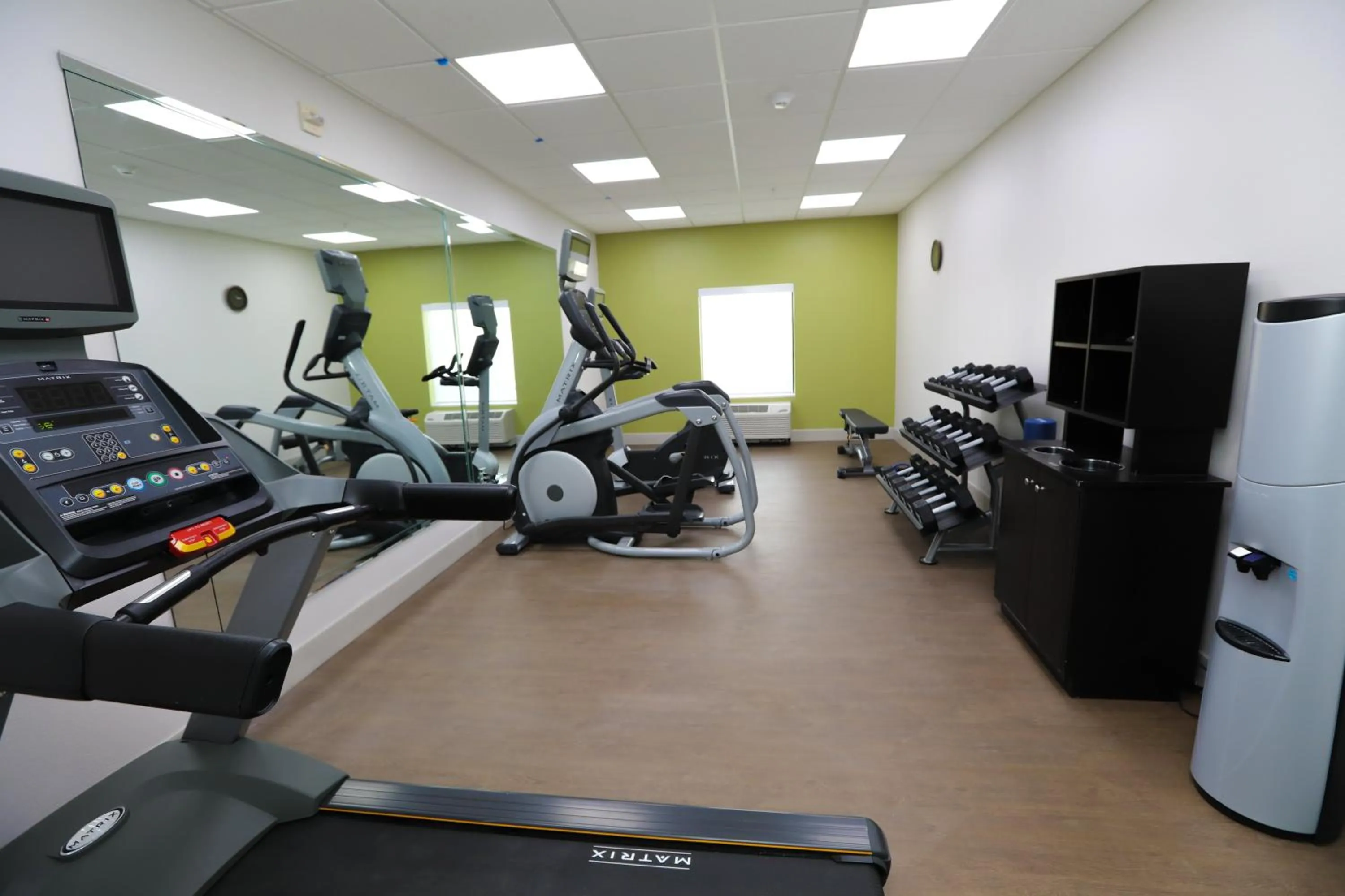 Fitness centre/facilities in Holiday Inn Express Hillsboro I-35 by IHG
