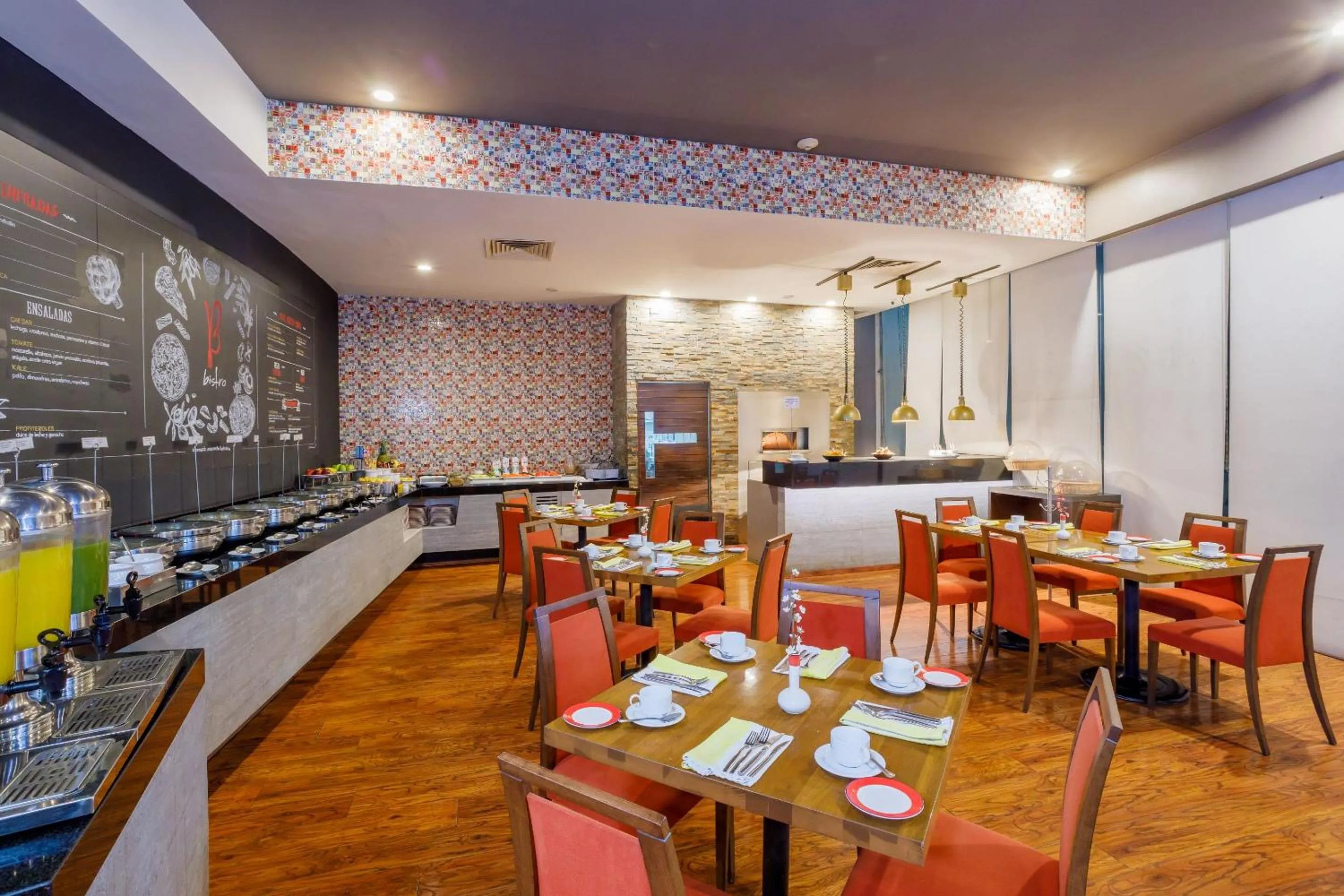 Buffet breakfast in Camino Real Pachuca