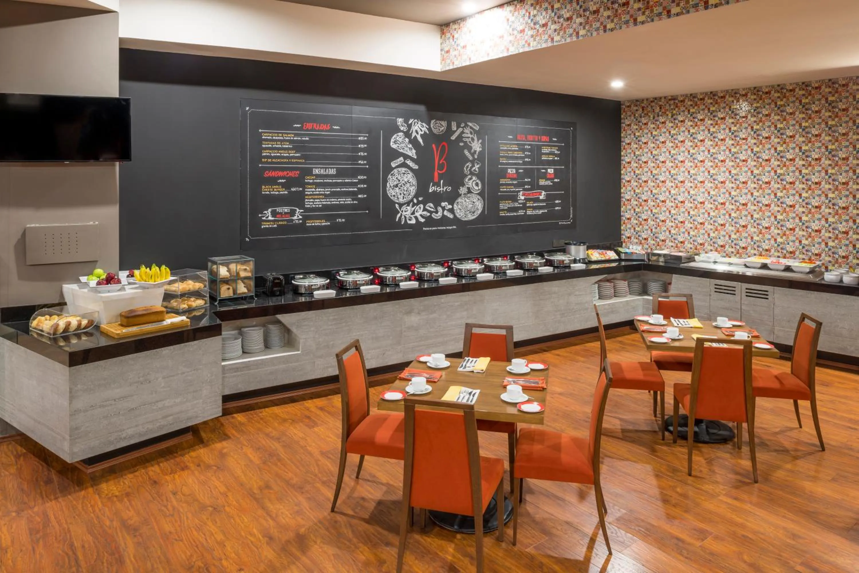 Restaurant/places to eat in Camino Real Pachuca