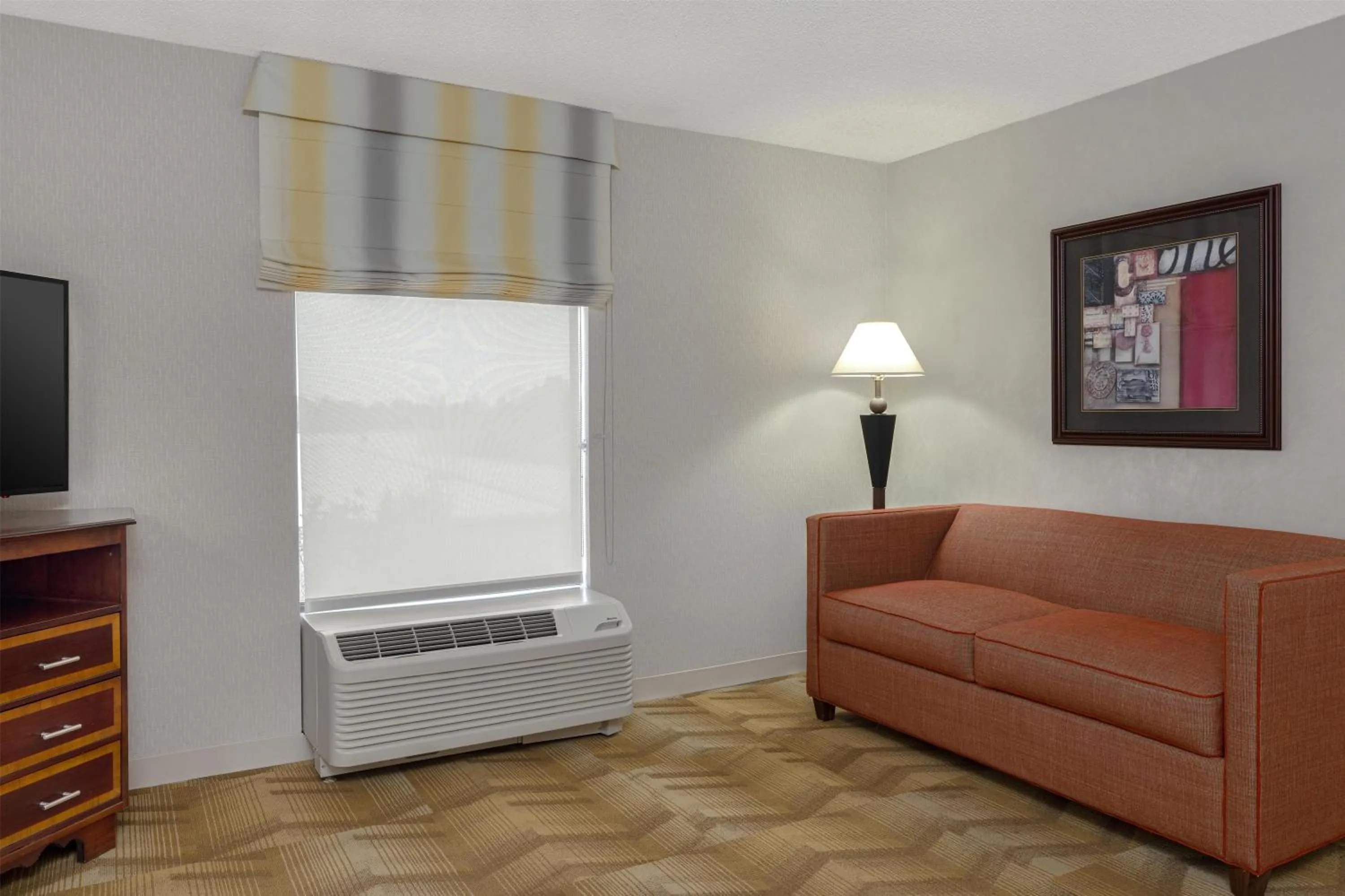 Living room in Hampton Inn Siloam Springs