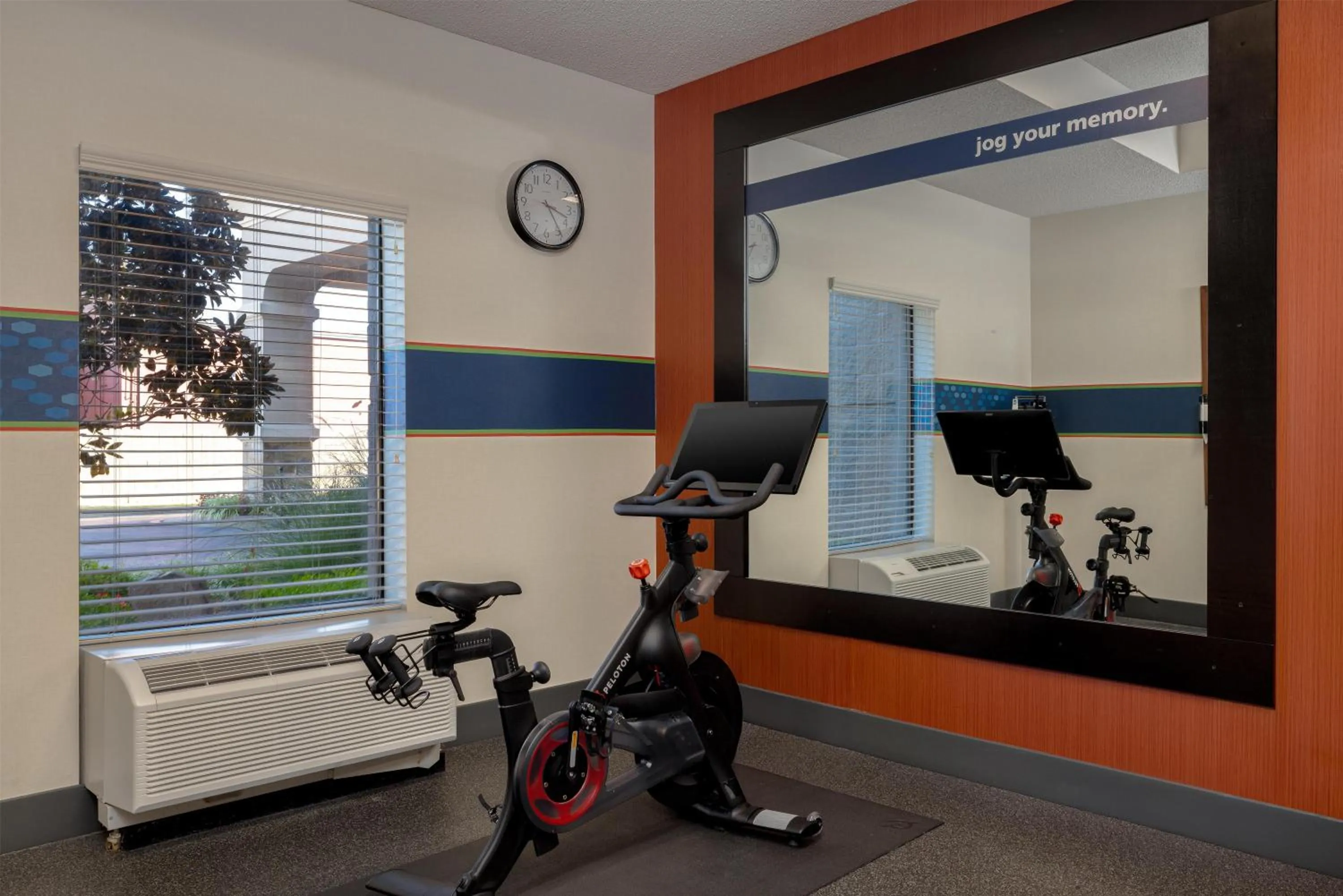 Fitness centre/facilities in Hampton Inn Siloam Springs