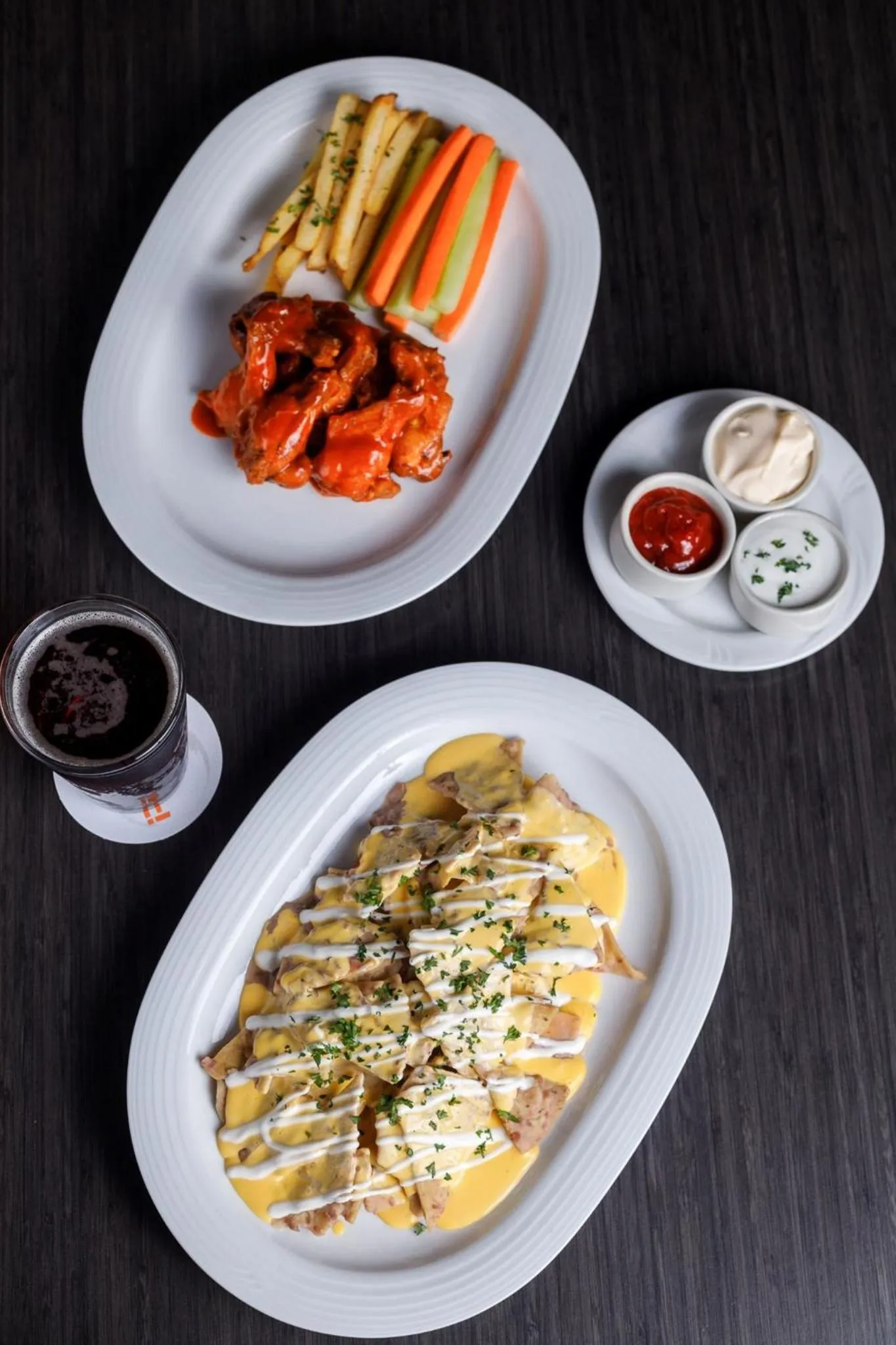 Lounge or bar in Real Inn Tijuana by Camino Real Hoteles