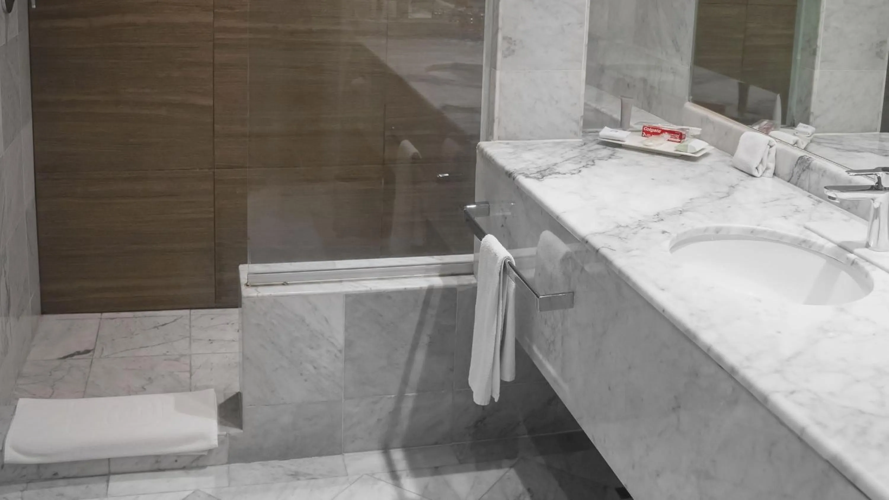 Bathroom in Real Inn Tijuana by Camino Real Hoteles