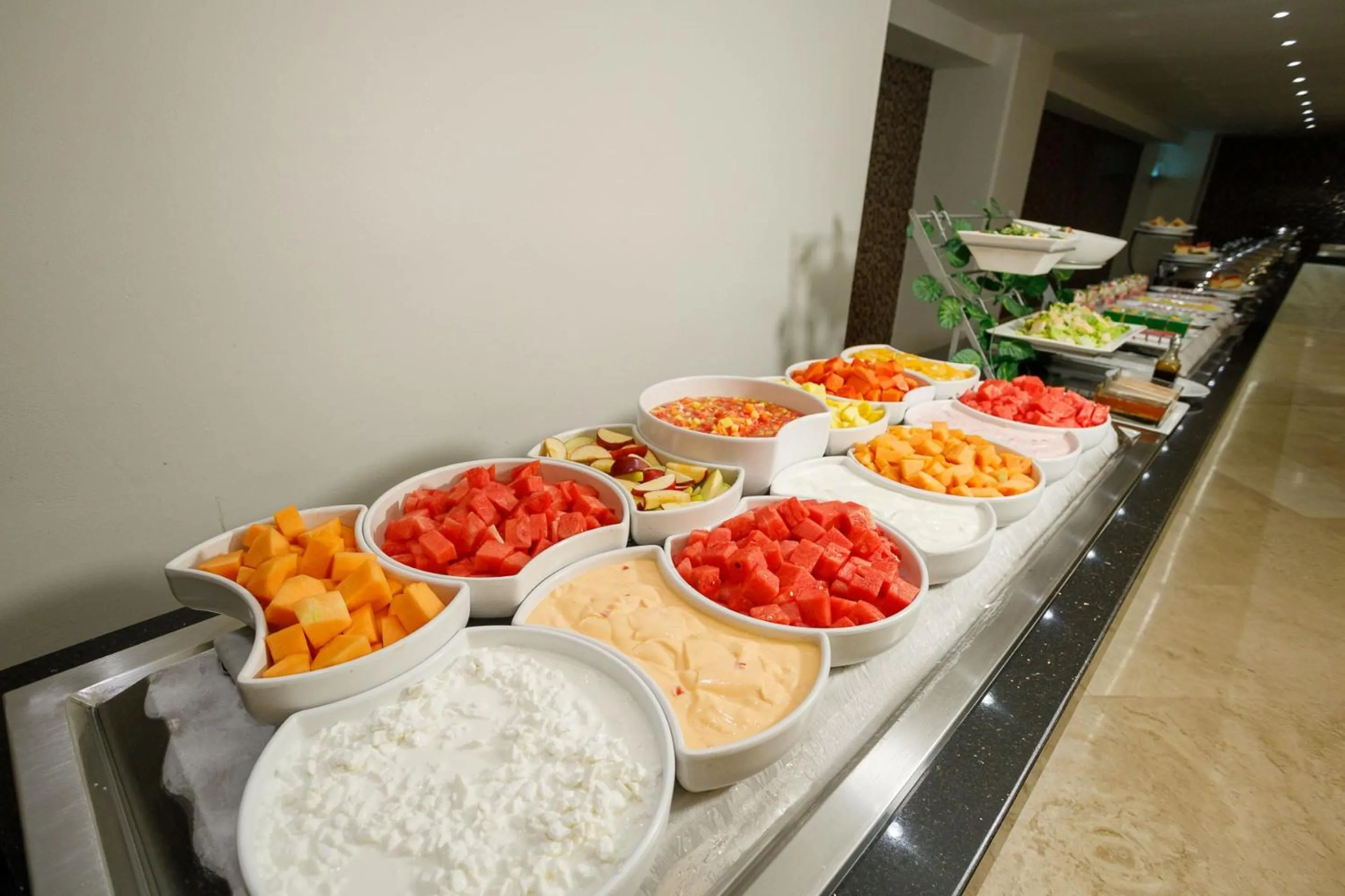 Buffet breakfast in Real Inn Tijuana by Camino Real Hoteles
