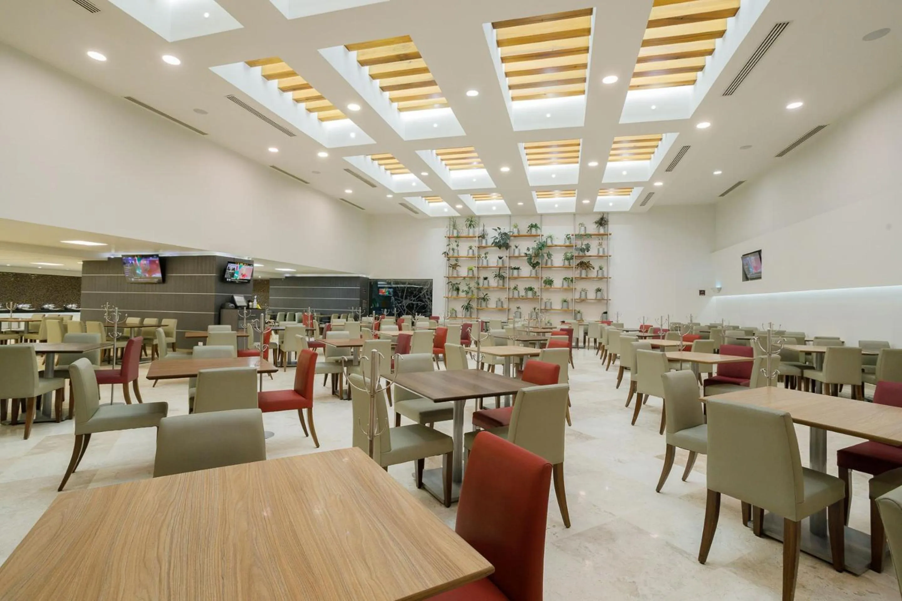 Restaurant/places to eat in Real Inn Tijuana by Camino Real Hoteles