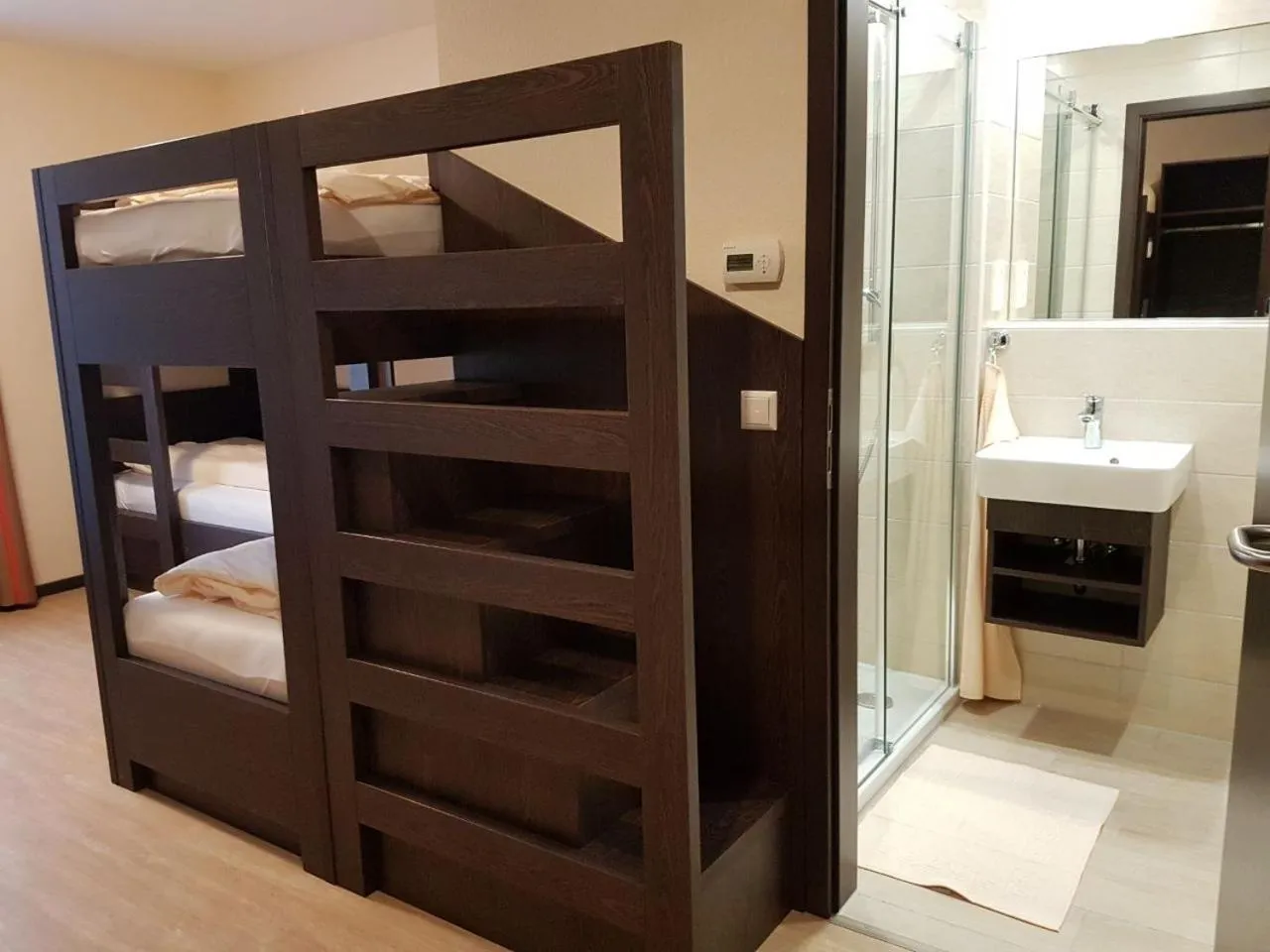 bunk bed, Bed in Hotel La Toscana Nähe Europapark und Rulantica