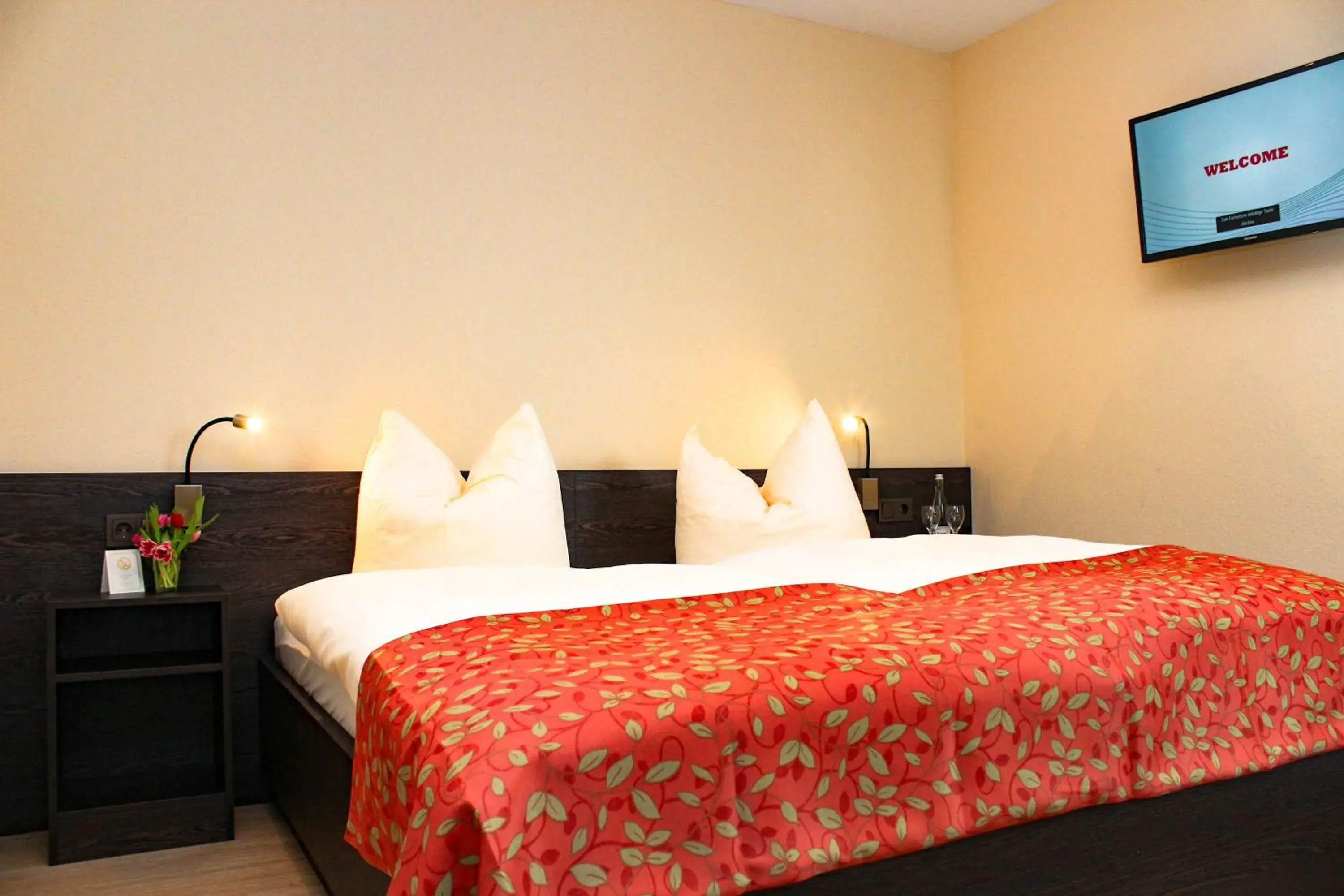 Standard Double Room in Hotel La Toscana Nähe Europapark und Rulantica Standard Double Room in Hotel La Toscana Nähe Europapark und Rulantica