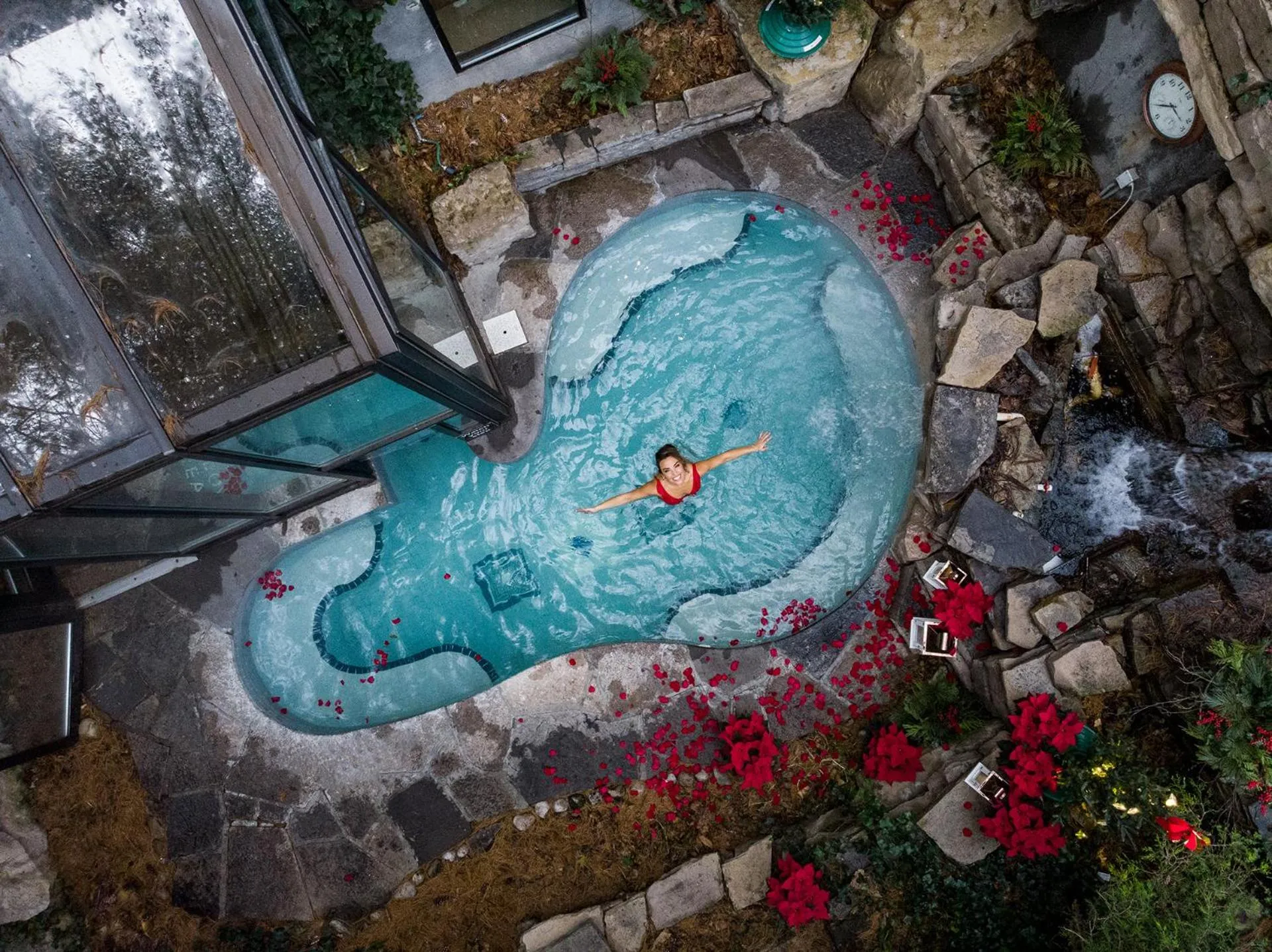 Hot Spring Bath in Pillar and Post Inn & Spa