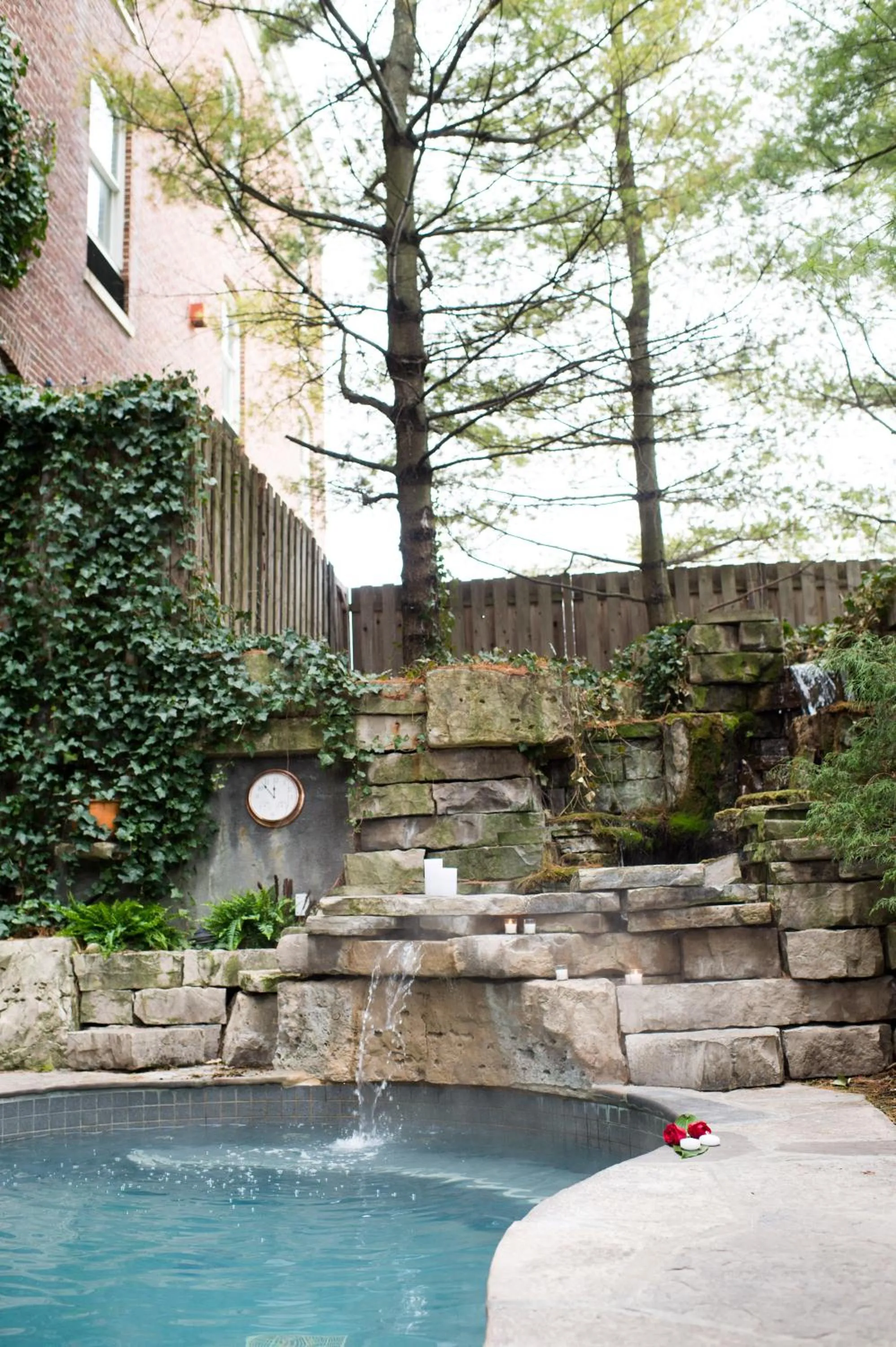 Hot Spring Bath in Pillar and Post Inn & Spa