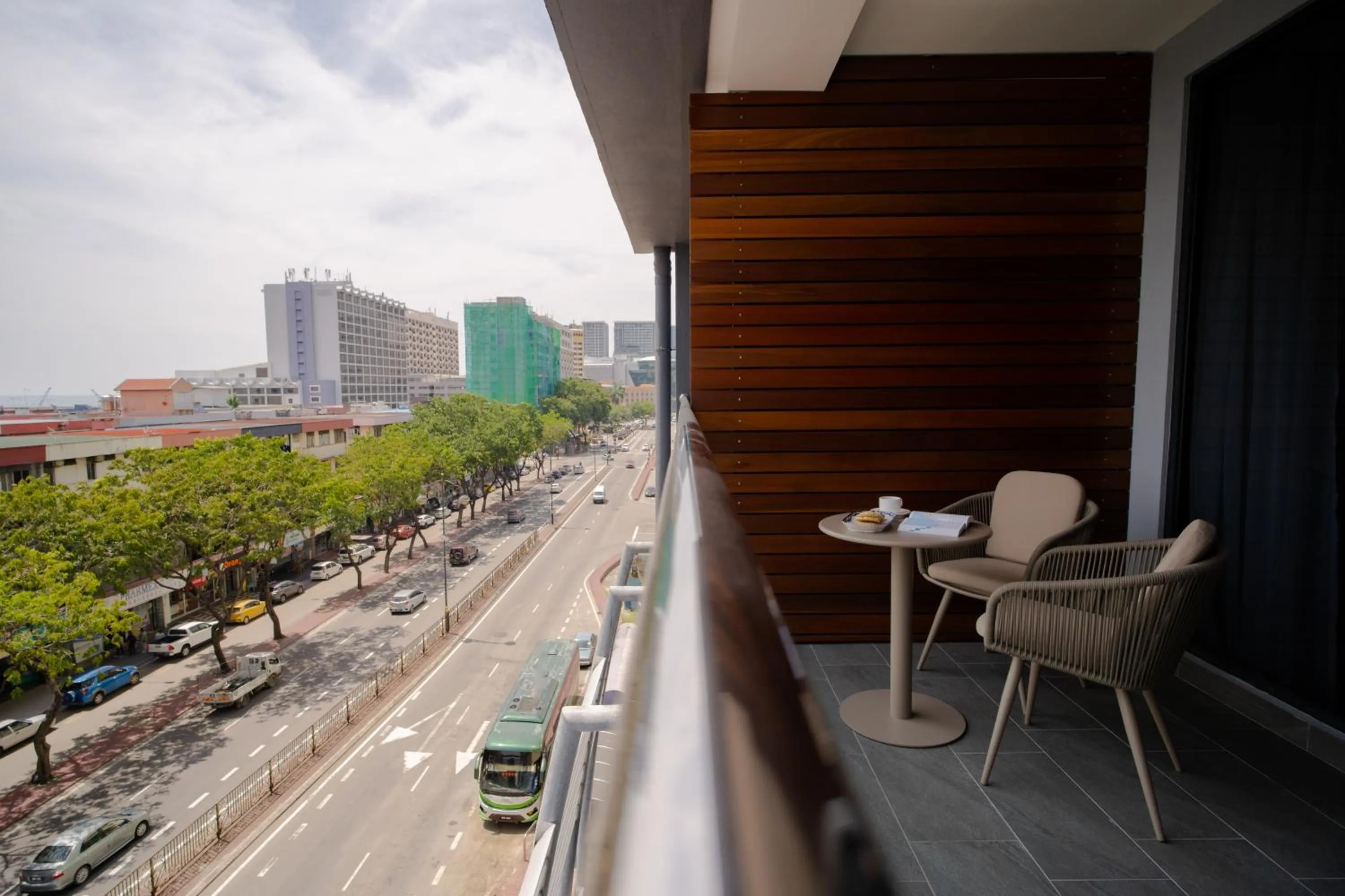 Balcony/Terrace in Horizon Hotel