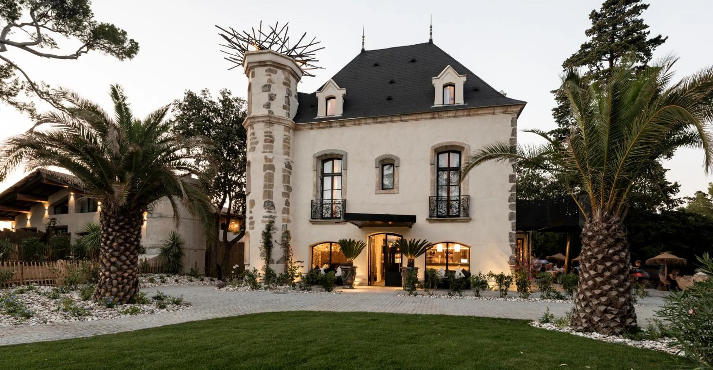 Property building in Domaine Tarbouriech, Demeure & Spa