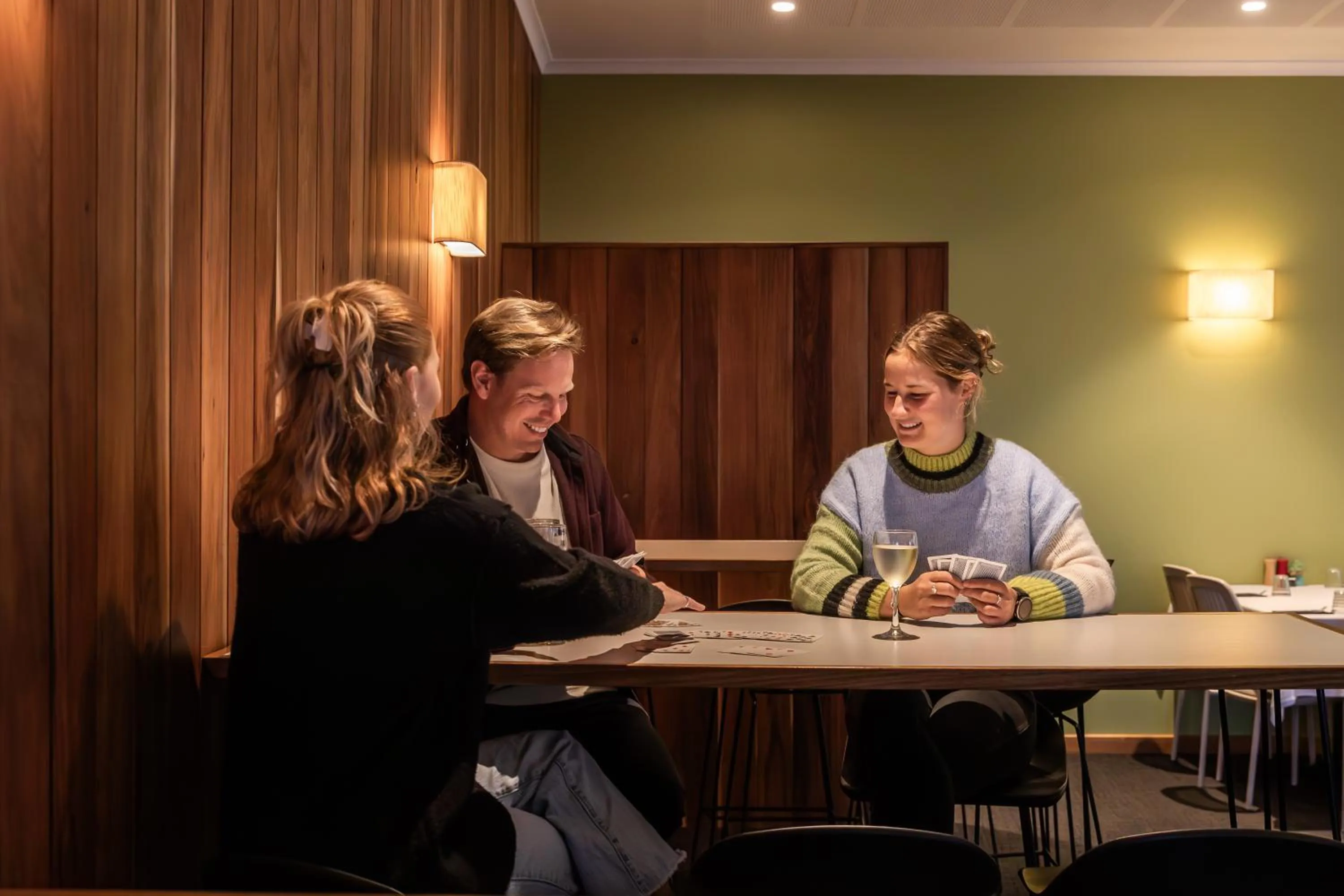 Restaurant/places to eat in Riverfront Motel & Restaurant