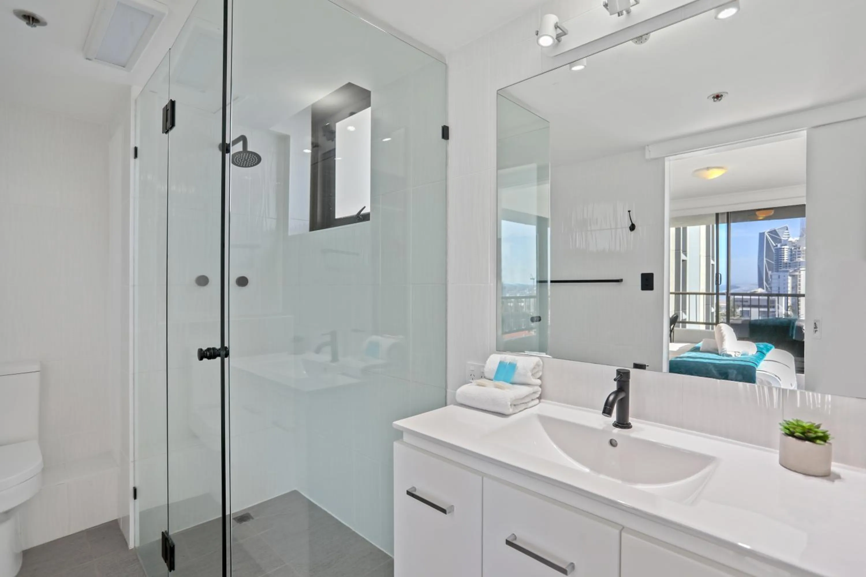 Boulevard North Holiday Apartments