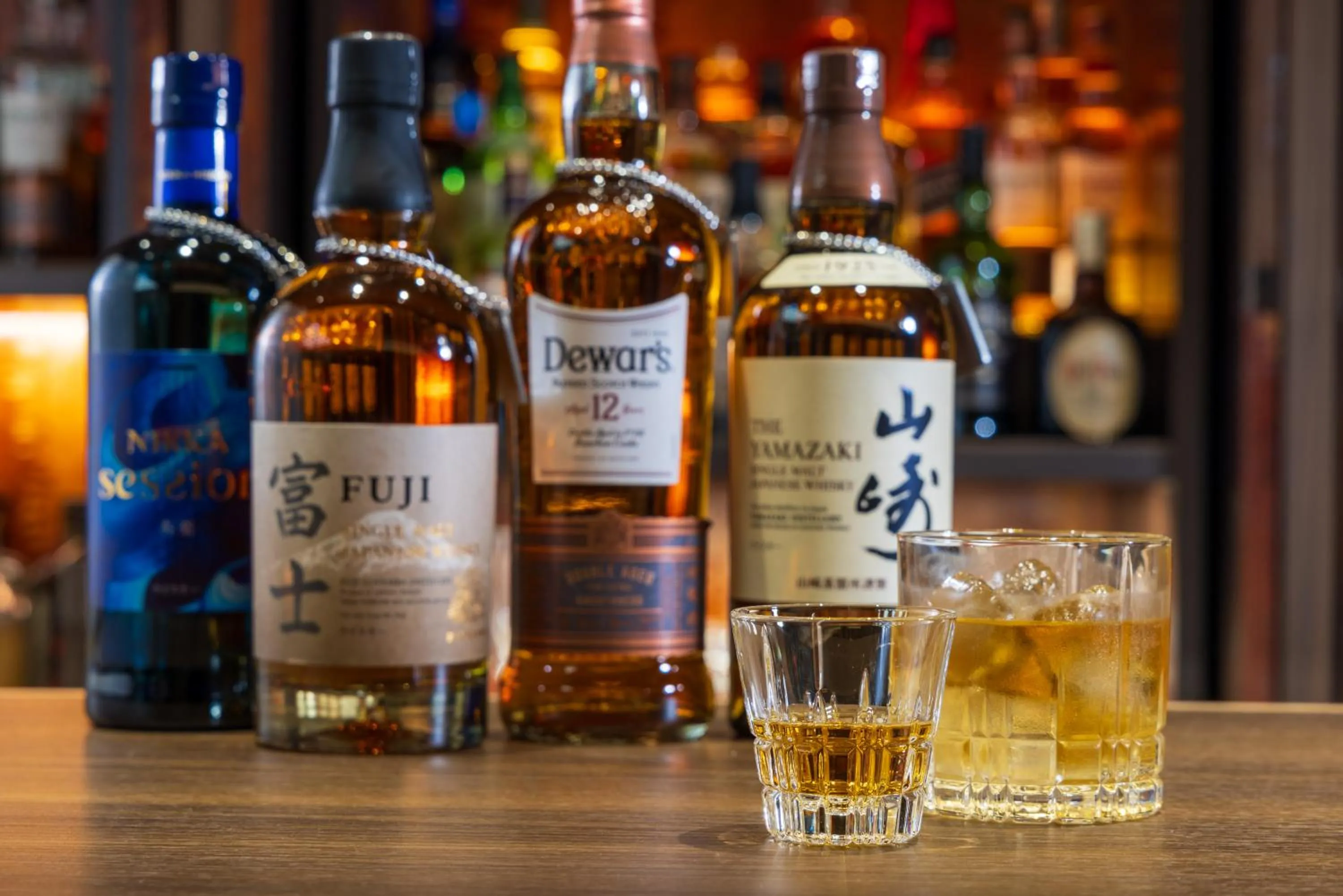 Lounge or bar in Yumoto Fujiya Hotel