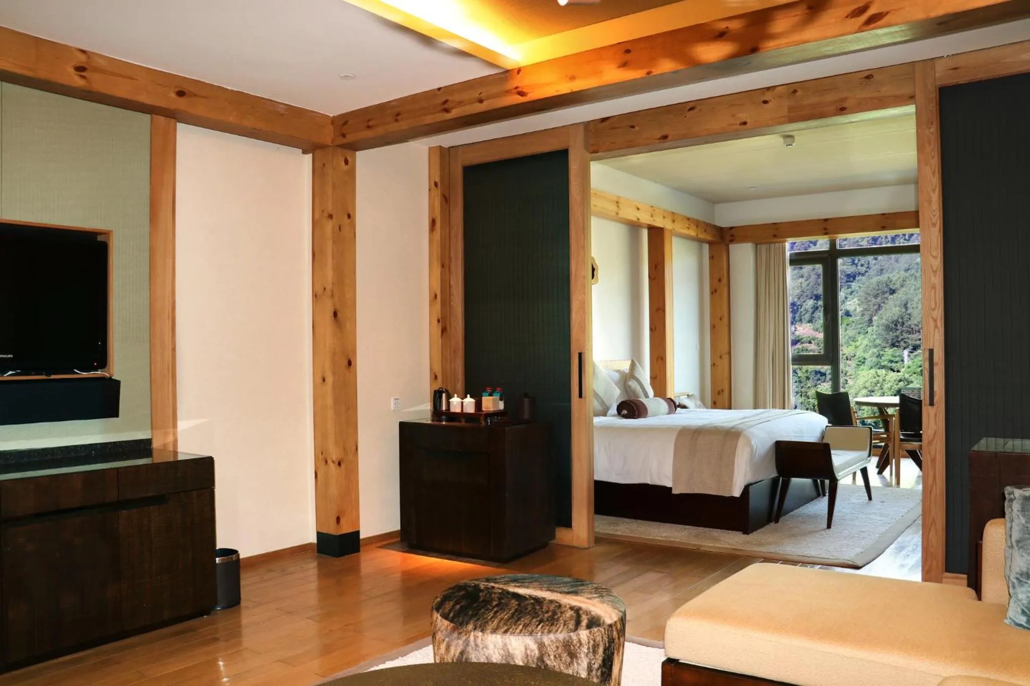 Photo of the whole room in InterContinental One Thousand Island Lake Resort, an IHG Hotel