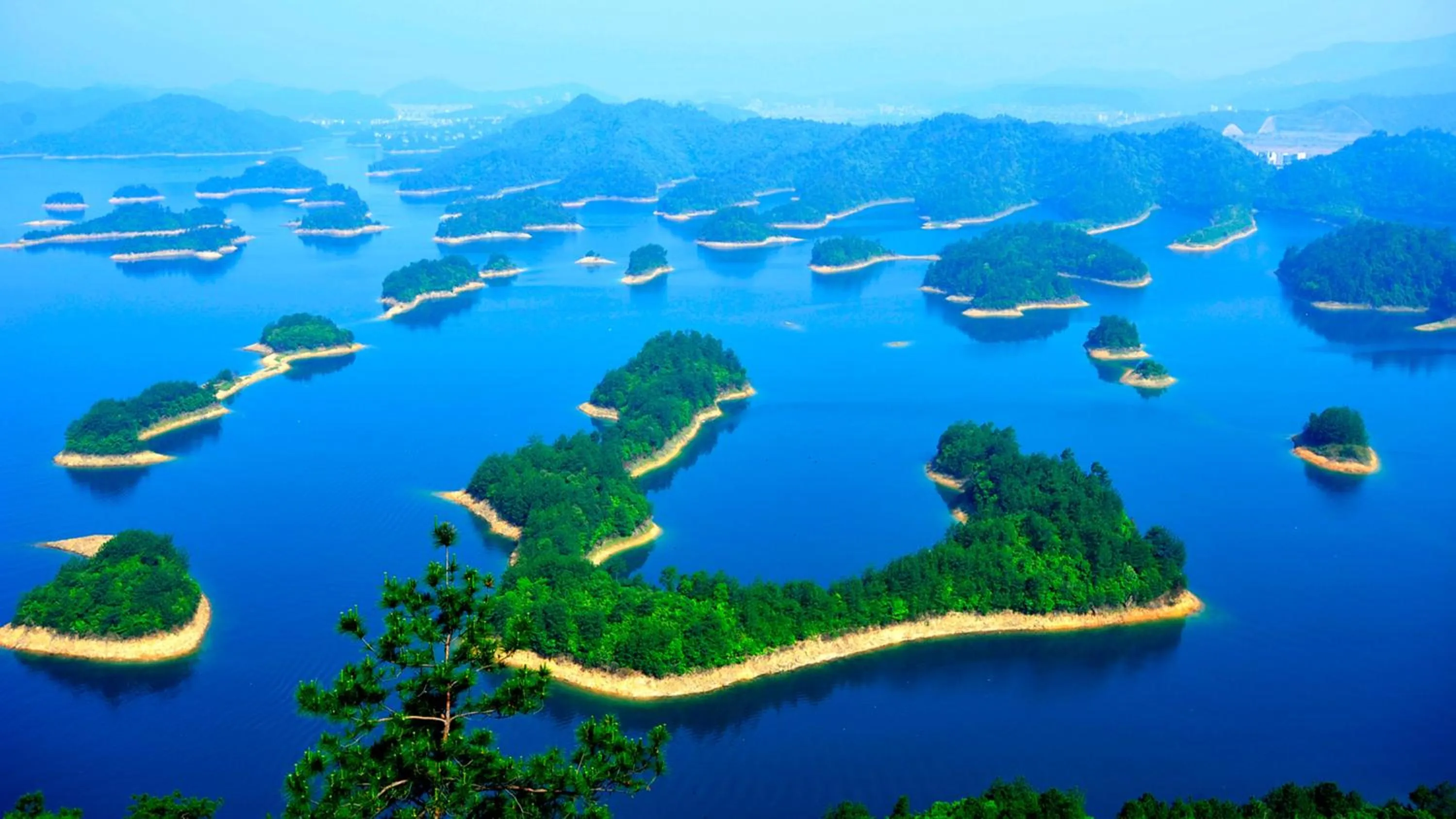 Nearby landmark in InterContinental One Thousand Island Lake Resort, an IHG Hotel