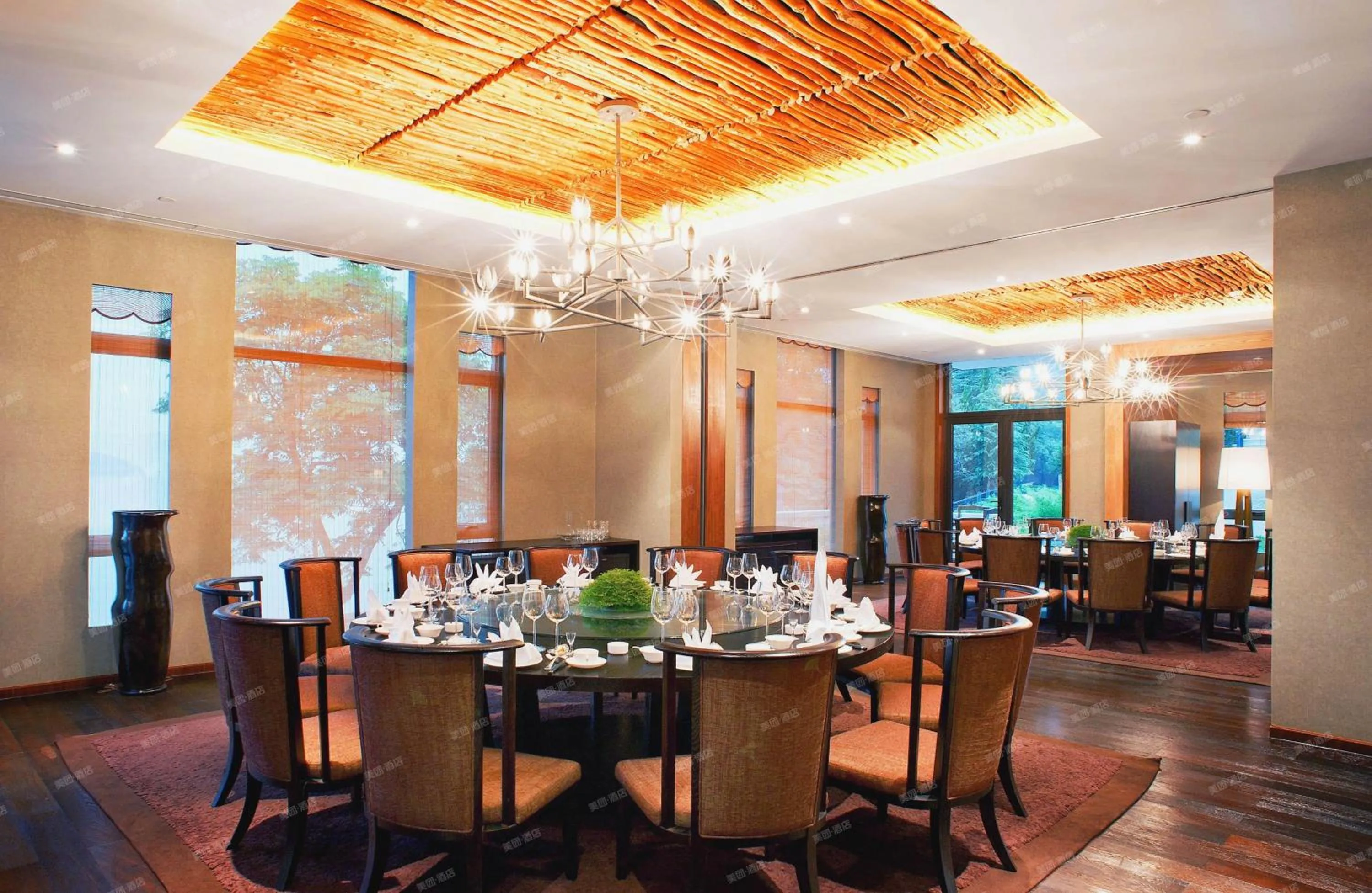 Restaurant/places to eat in InterContinental One Thousand Island Lake Resort, an IHG Hotel