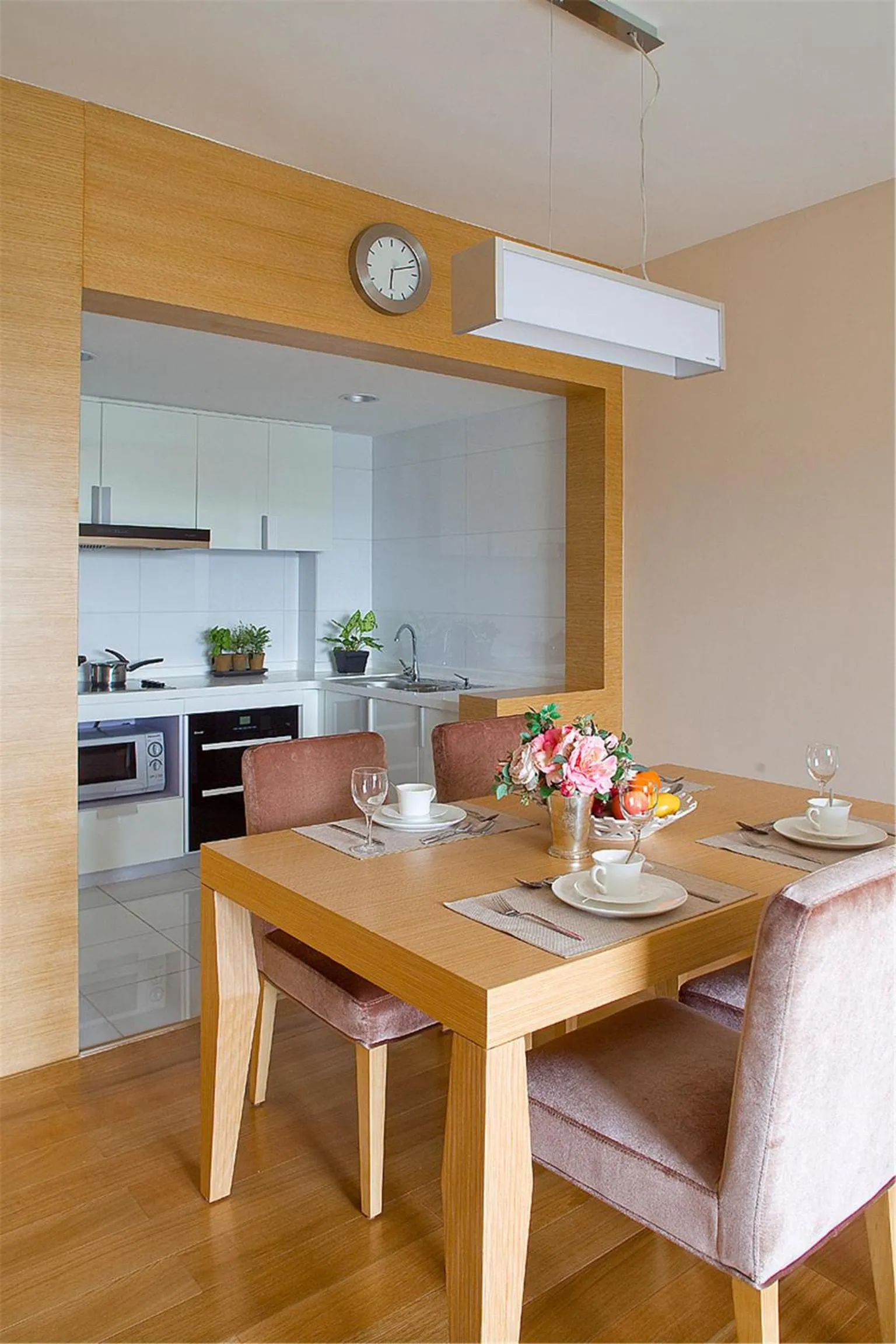 Kitchen or kitchenette in 广州友和酒店Yuwa Hotel-Free Shuttle Bus to Canton Fair Complex DuringCanton Fair Period