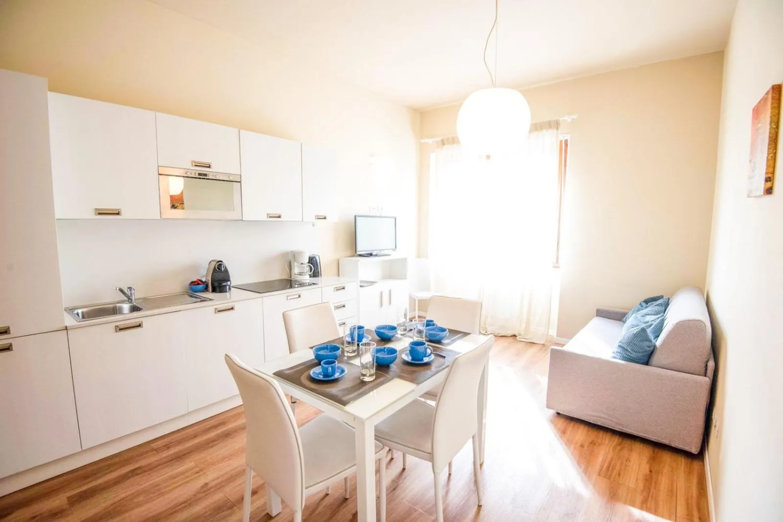 Living room in Donatello Apartments by Firenze Prestige