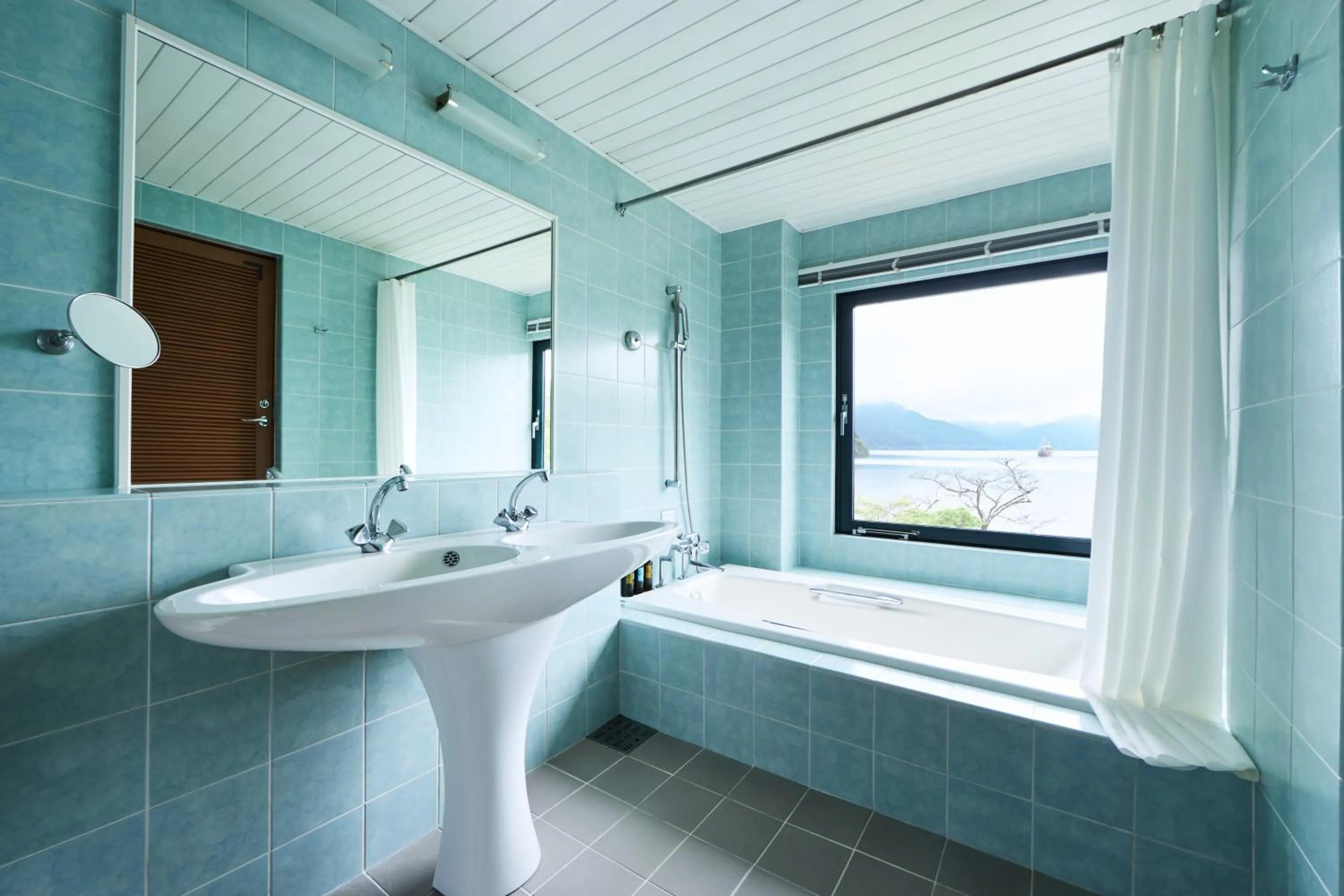 Bathroom in Hakone Hotel