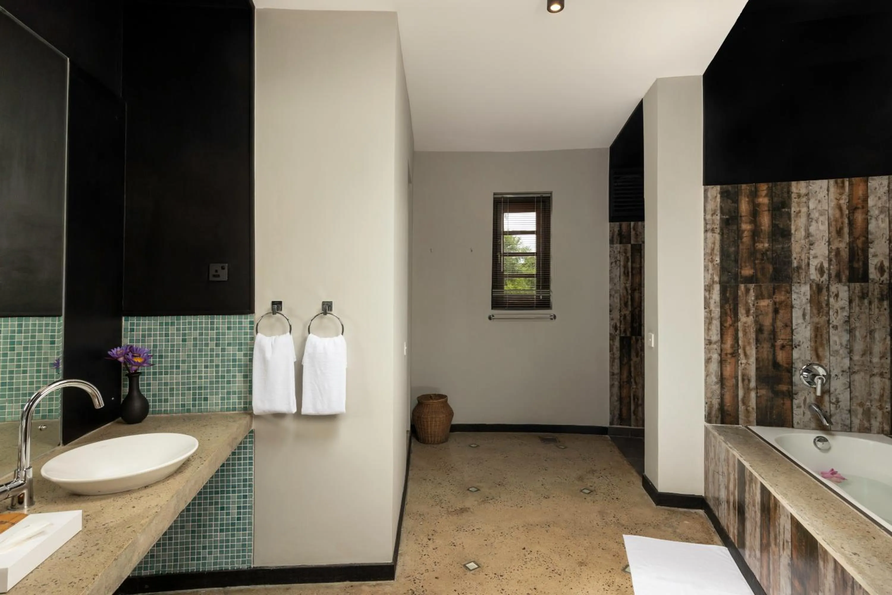 Bathroom in Ayugiri Ayurveda Wellness Resort Sigiriya