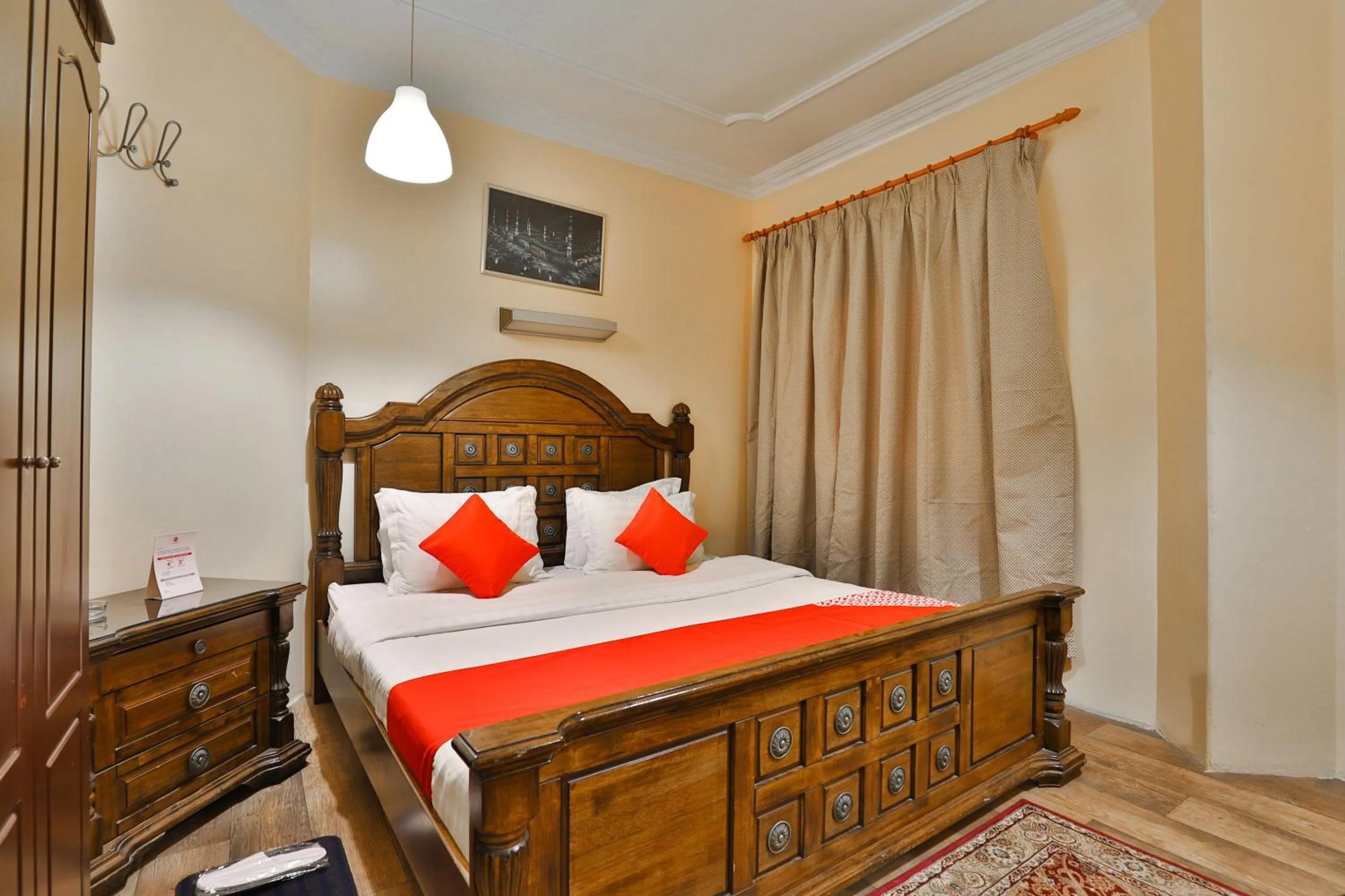 Bedroom in OYO 350 Dar Almadinah