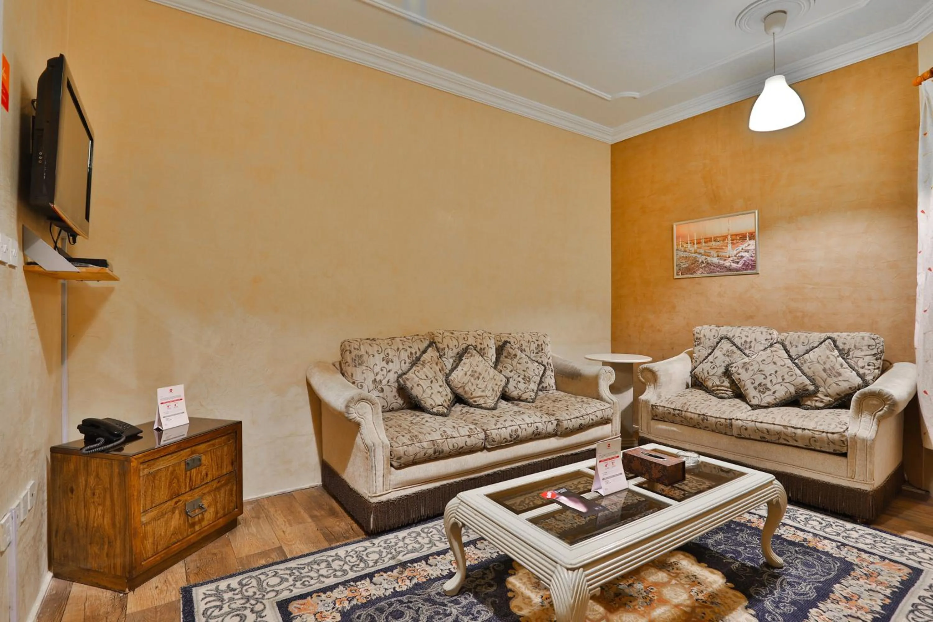 Seating Area in OYO 350 Dar Almadinah