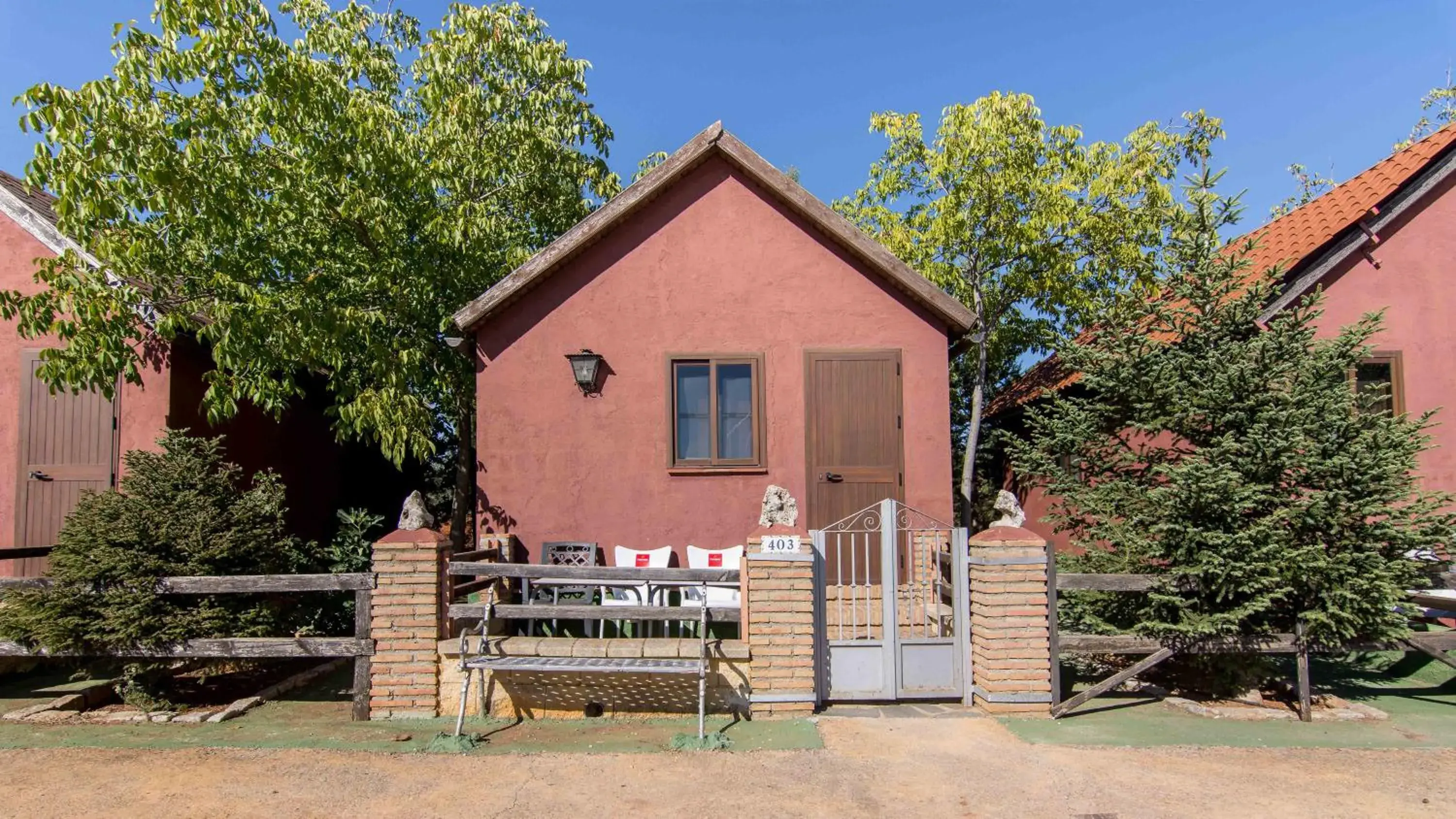 Bungalow (4 Adults) in Hotel Rural El Cortijo Bungalow (4 Adults) in Hotel Rural El Cortijo