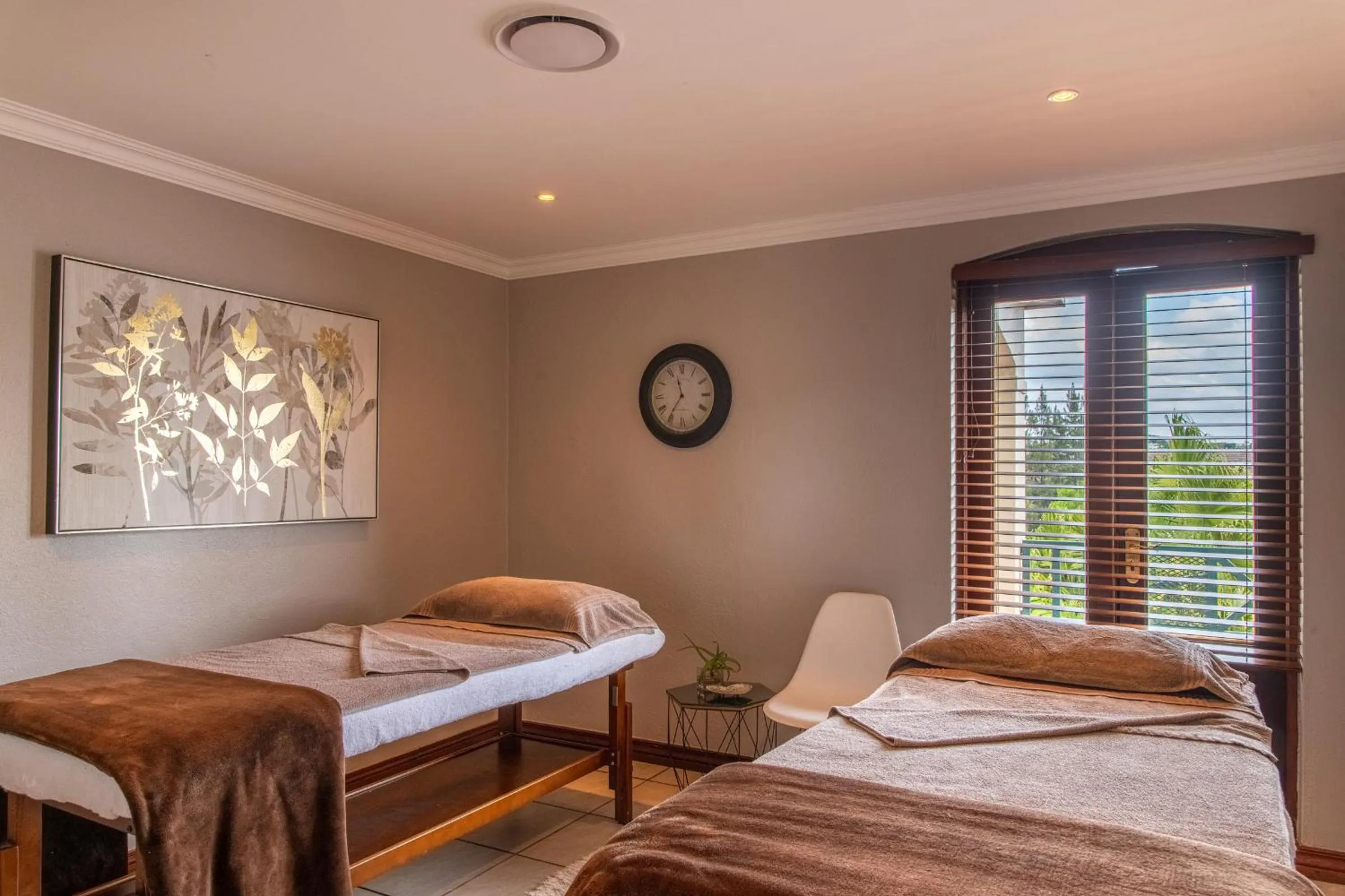 Massage, Bed in Oliver`s