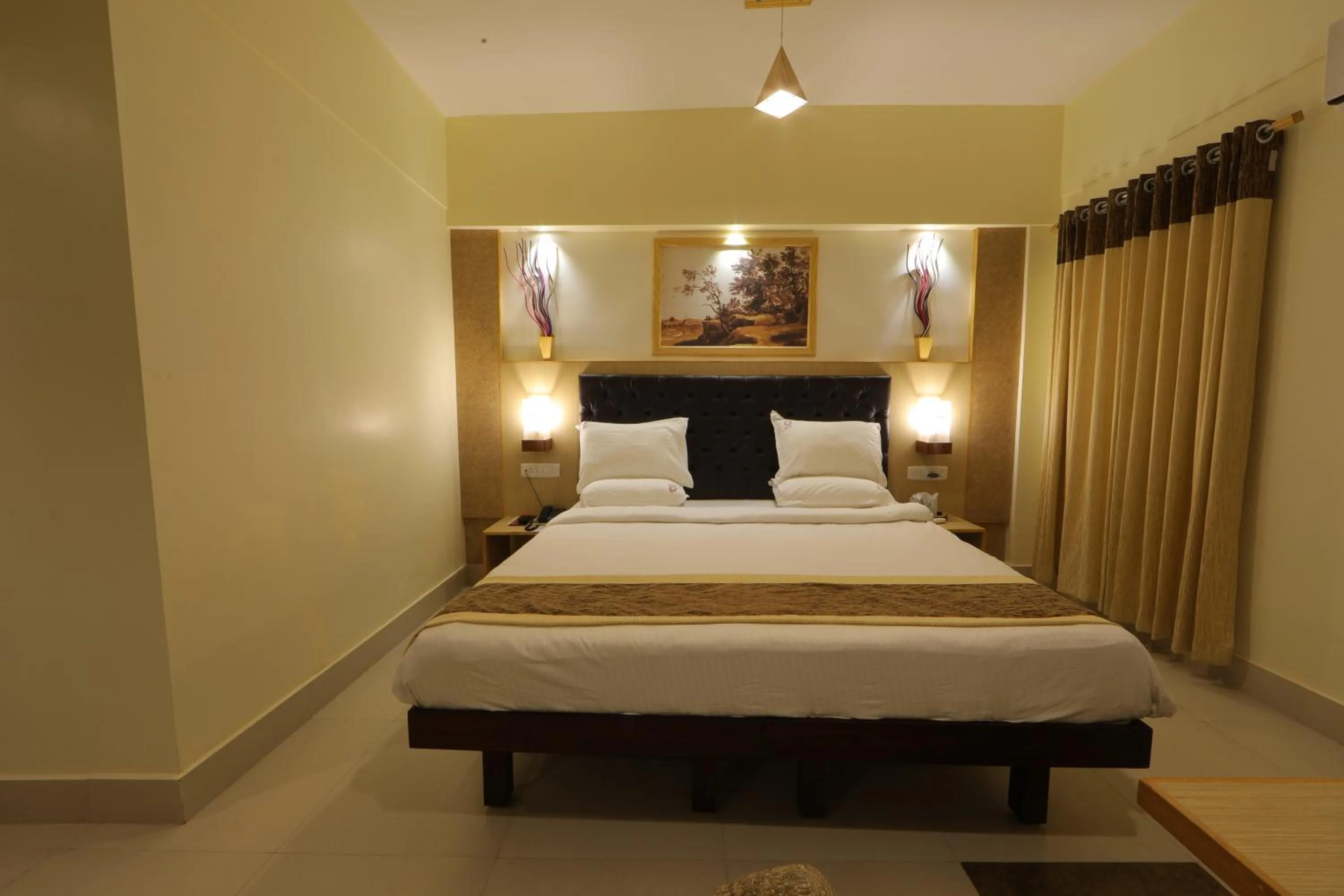 Bharat Hotel
