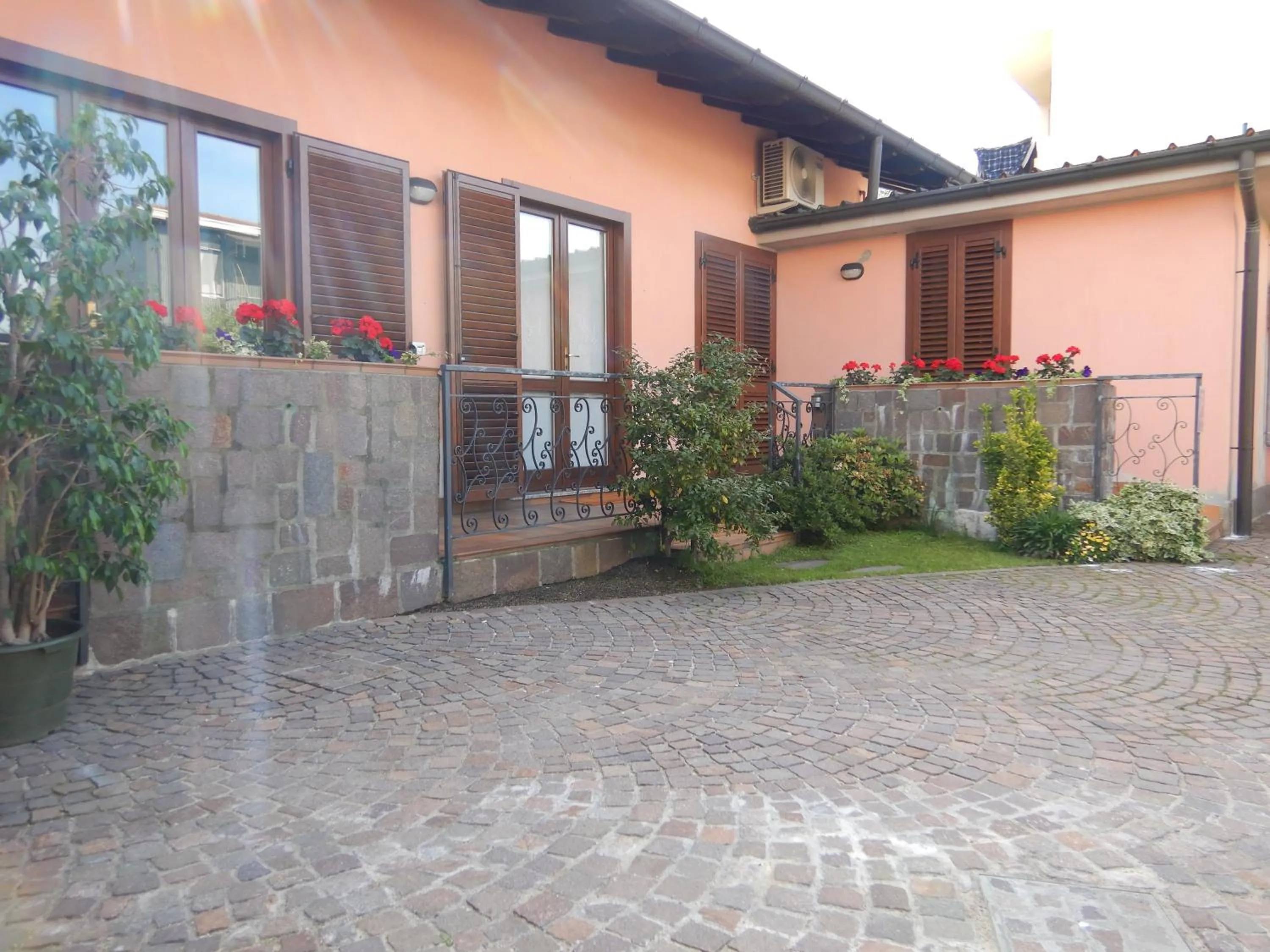 Property building in 3per3