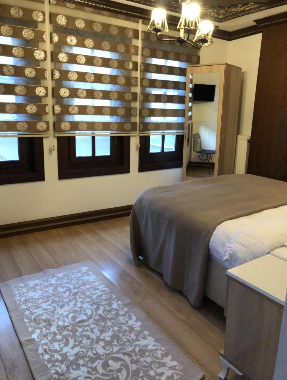 Bed in Ziyagil Konağı