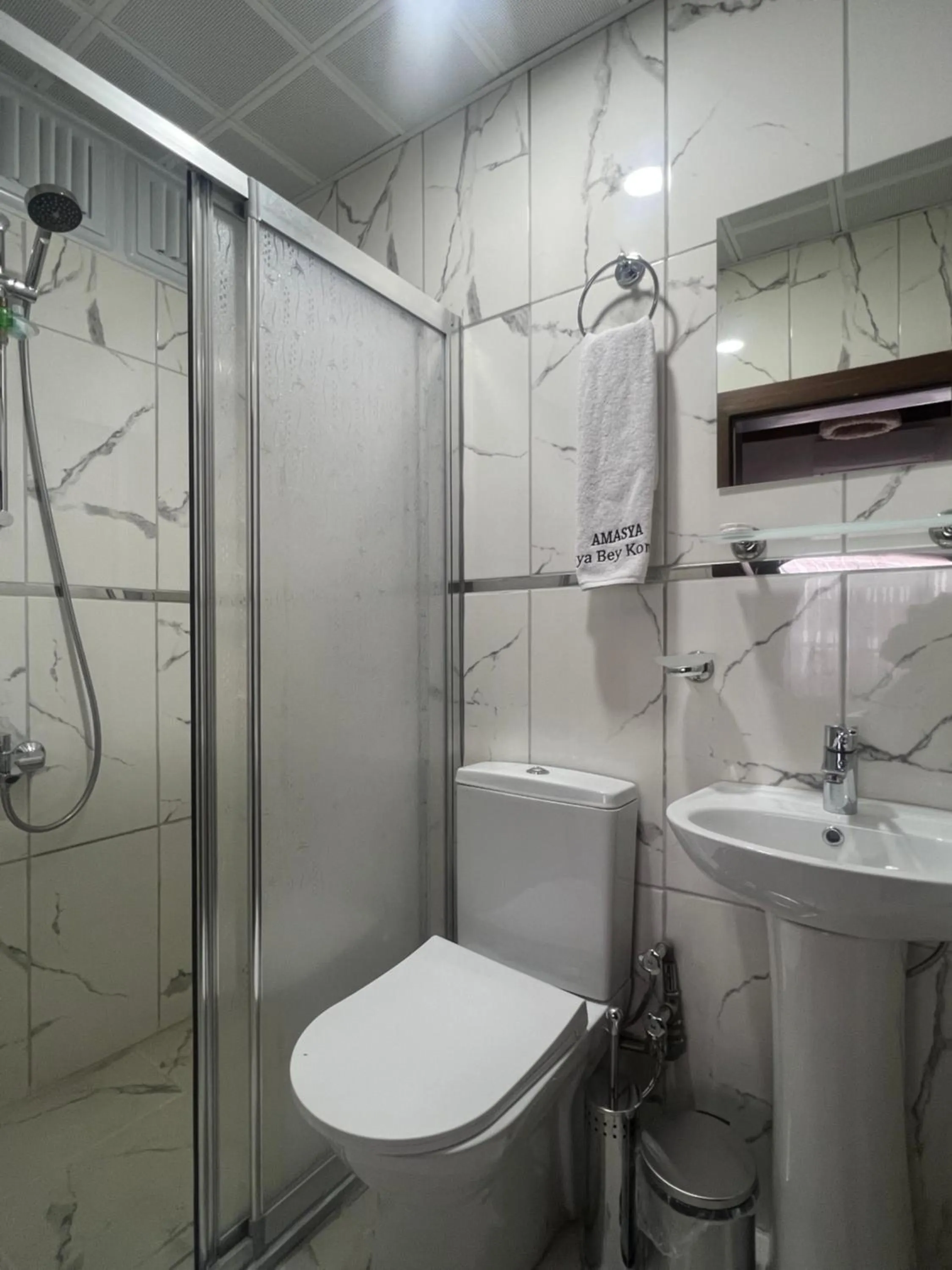 Toilet in Ziyagil Konağı