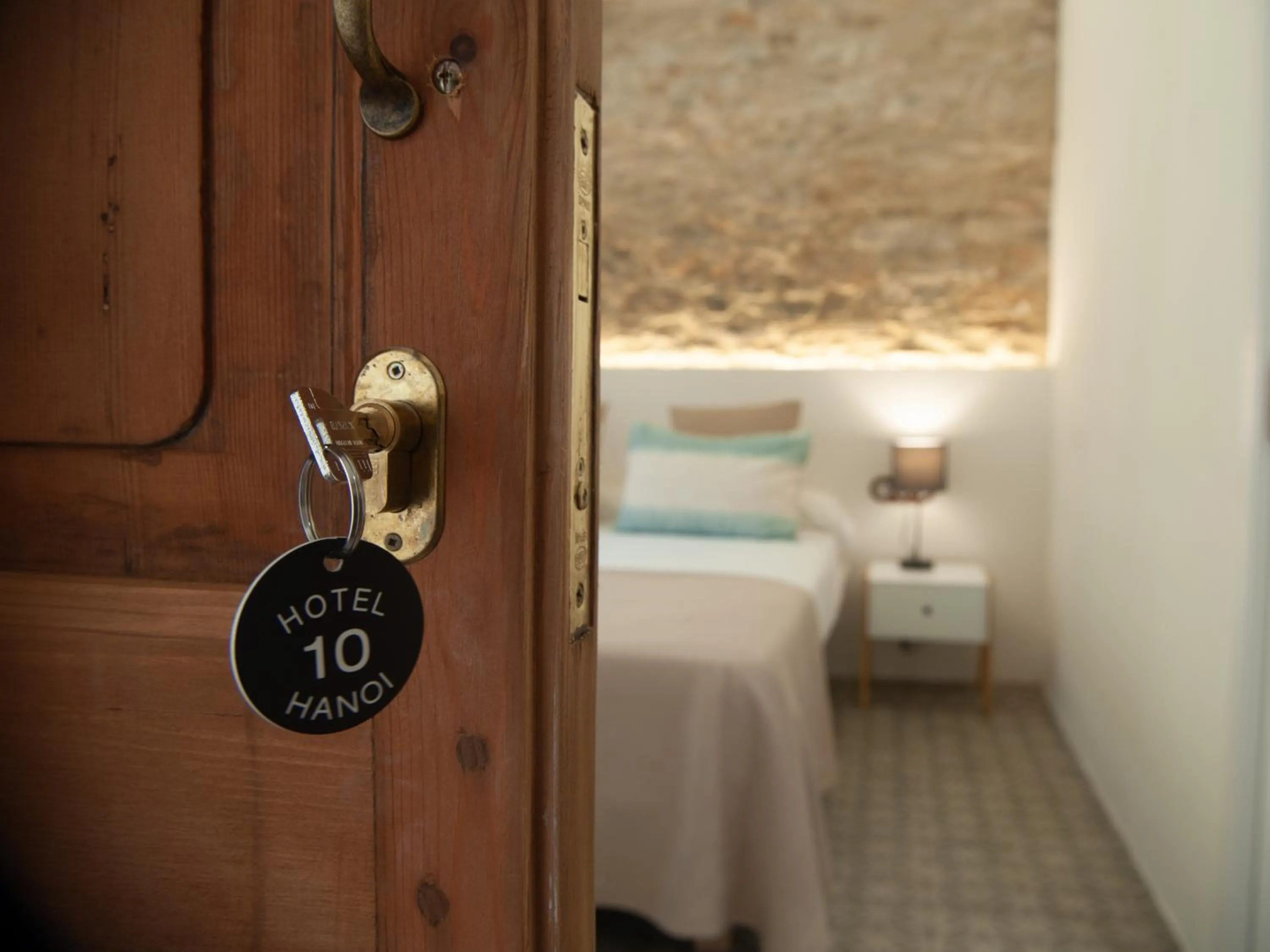 Bedroom, Bed in Hotel Hanoi